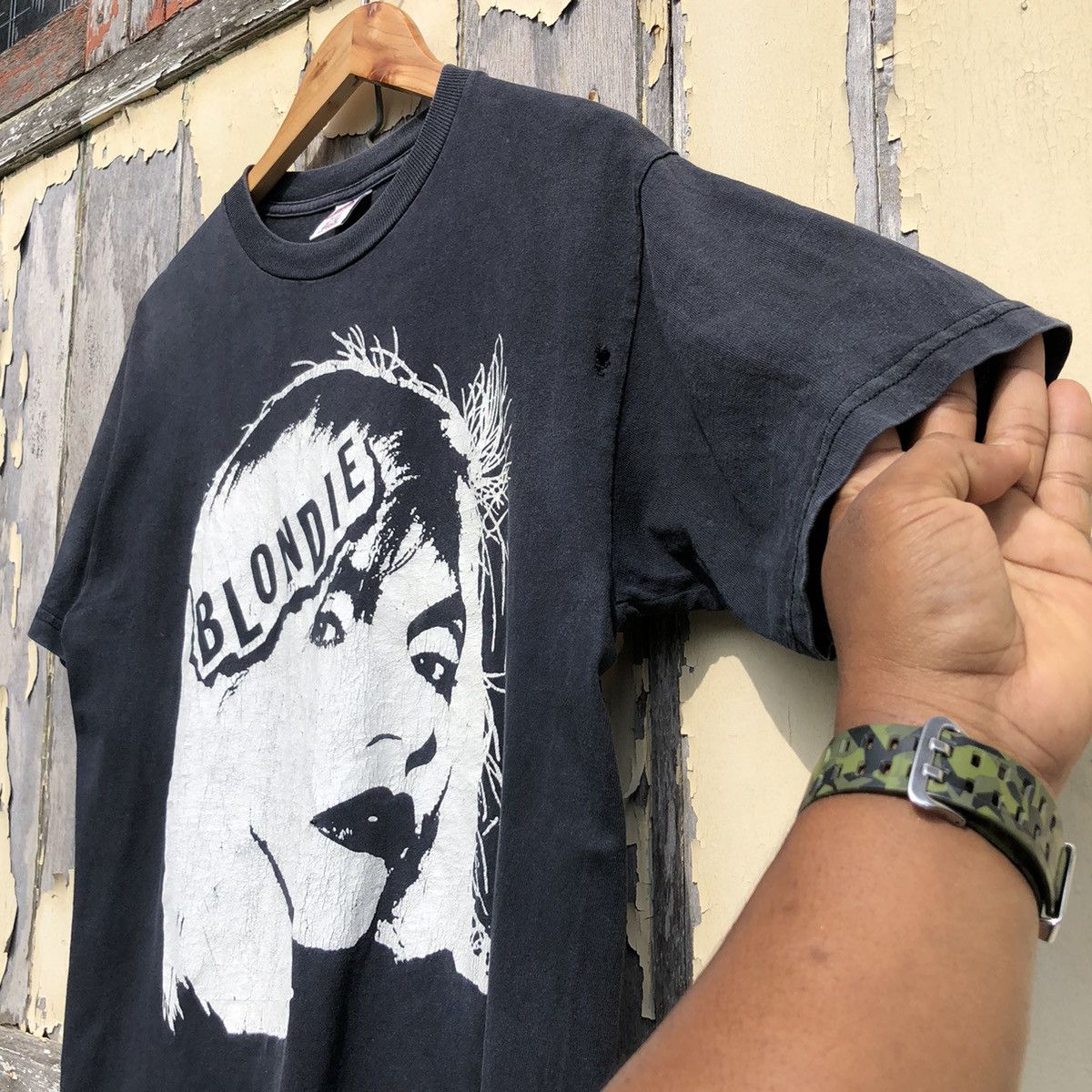 Band Tees 💢Rare💢Vintage 90s Sunfaded BLONDIE Tshirt Size US M / EU 48-50 / 2 - 6 Thumbnail