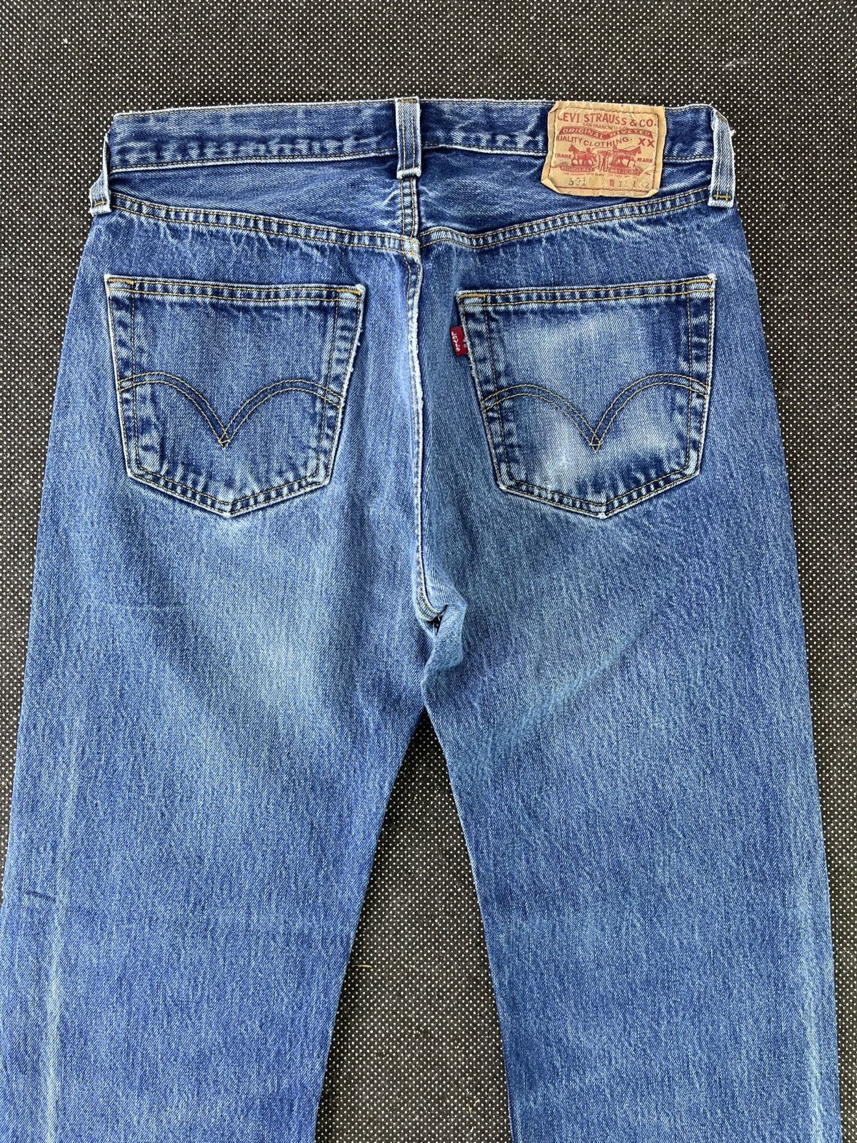 Levi's × Vintage Vintage Levi's 501 Ripped Blue Washed Jeans 32 x 32 - J290 Size US 32 / EU 48 - 4 Thumbnail