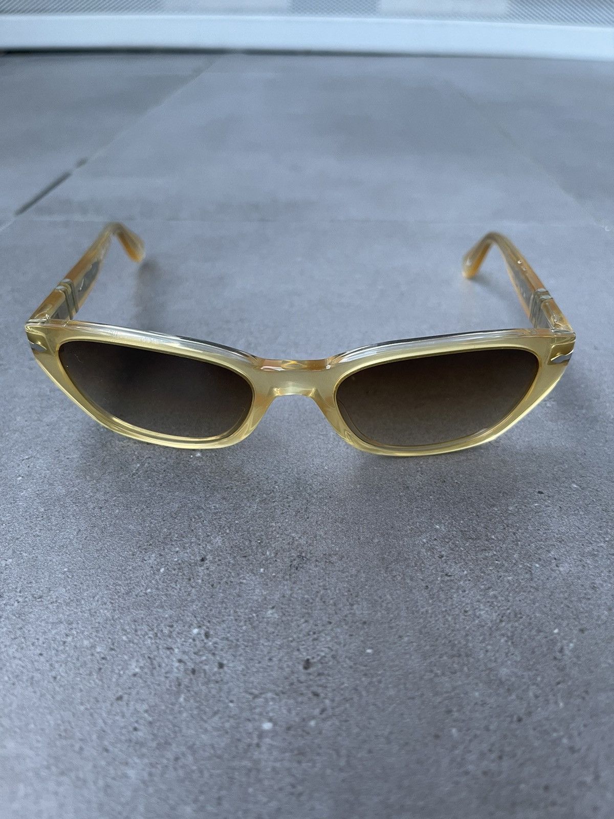 Persol Persol 2977-S 907/51 Transparent Yellow Sunglasses Size ONE SIZE - 3 Thumbnail