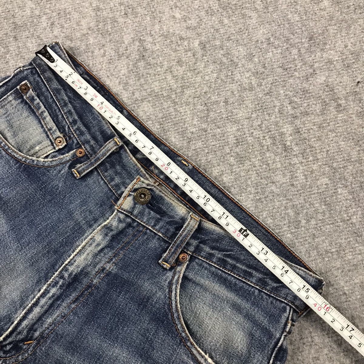 Levi's LEVIS 503 JAPANESE BAGGY BLUE FADED DENIM PANTS Size US 31 - 13 Thumbnail