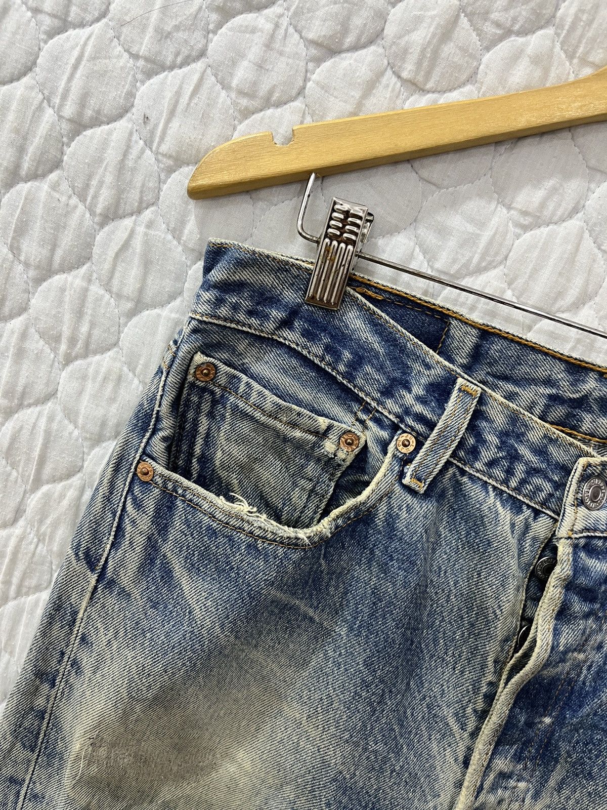 Levi's (Uuuu). RARE VTG LEVIS DISTRESSED DENIM Size US 33 - 6 Thumbnail