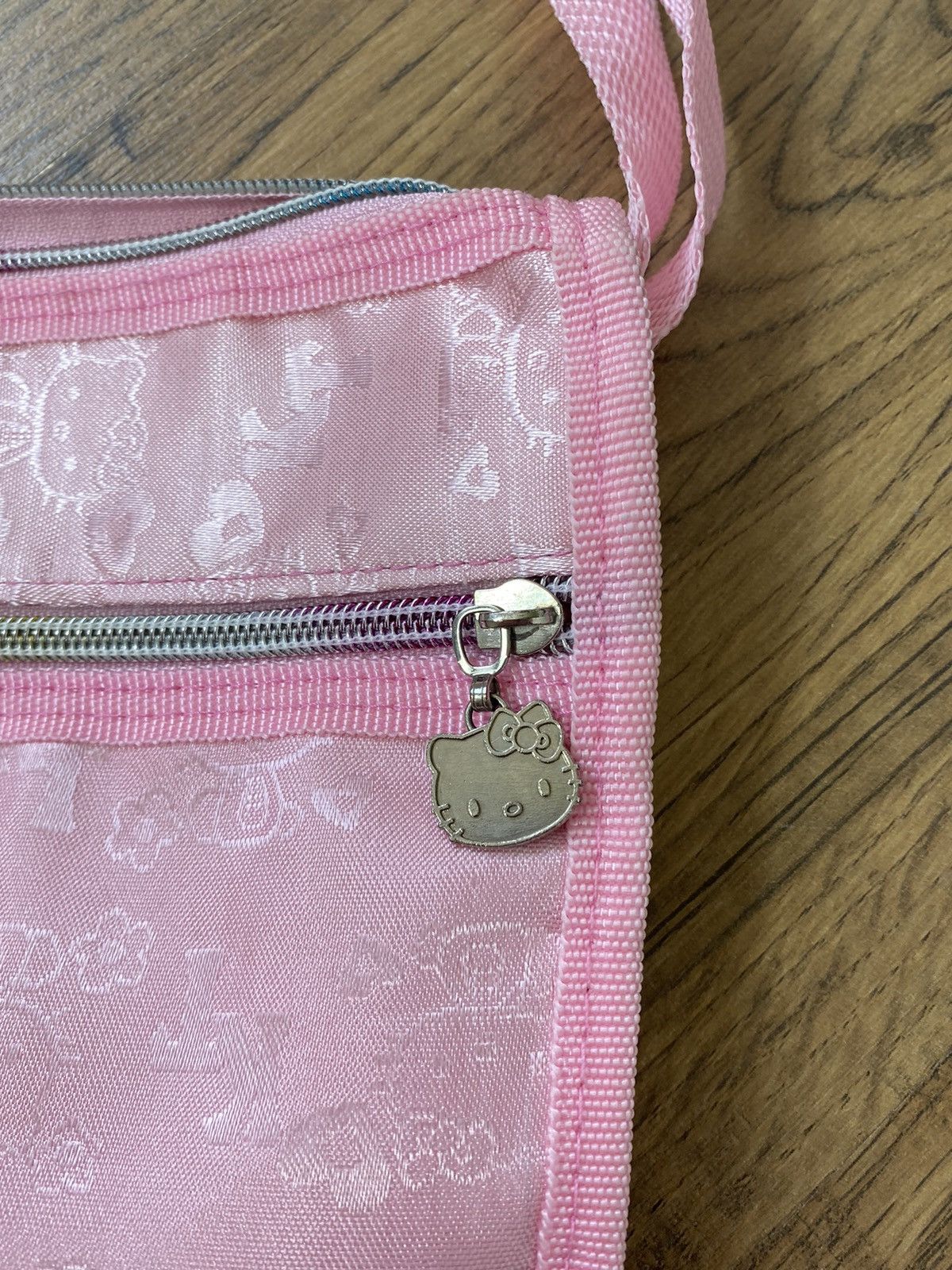 Cartoon Network HELLO KITTY PINK MONOGRAM CUTE Y2K BAG Size ONE SIZE - 4 Thumbnail