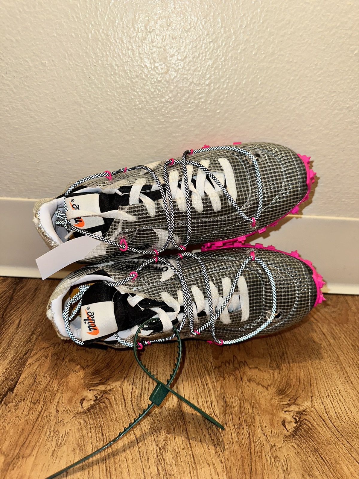 Nike × Off-White Nike Waffle Racer Off-White Black (Women's) Size US 8.5 / IT 38.5 - 6 Thumbnail