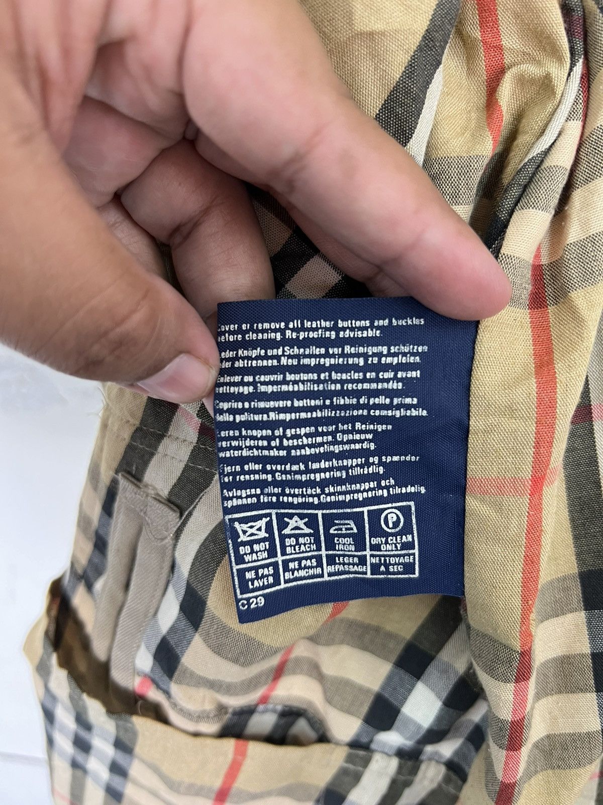 Burberry 🔥BURBERRY NOVA CHECK LINING BELT TRENCHCOAT MADE IN ENGLAND Size US L / EU 52-54 / 3 - 12 Thumbnail