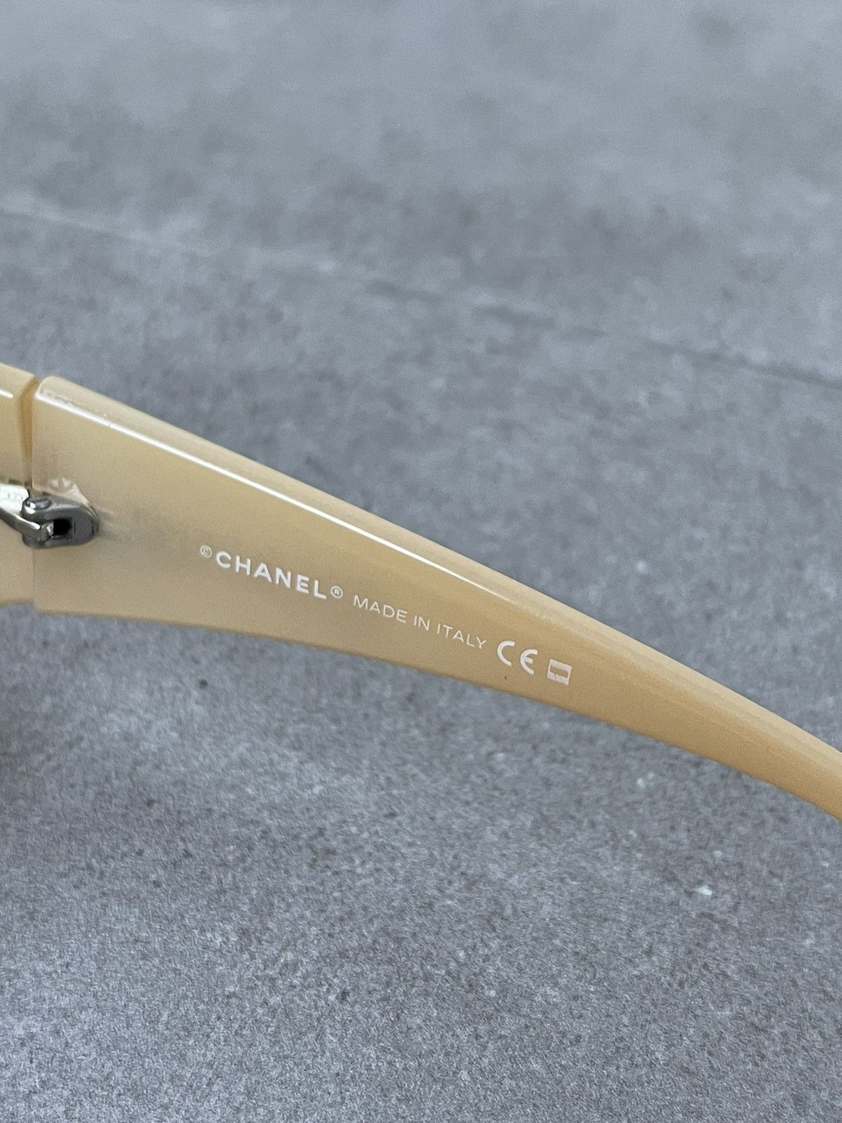 Chanel Chanel 5103 C.710/13 Camel Sand Shield Sunglasses Size ONE SIZE - 10 Thumbnail