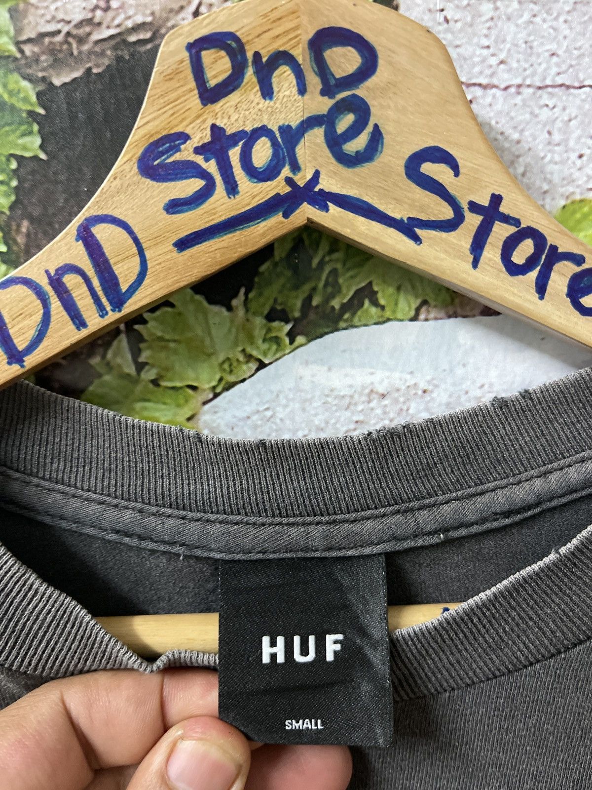 Band Tees × Huf × Vintage 🔥HOT🔥VINTAGE HUF WORLDWIDE PHOTO TEE VERY RARE Size US S / EU 44-46 / 1 - 5 Thumbnail