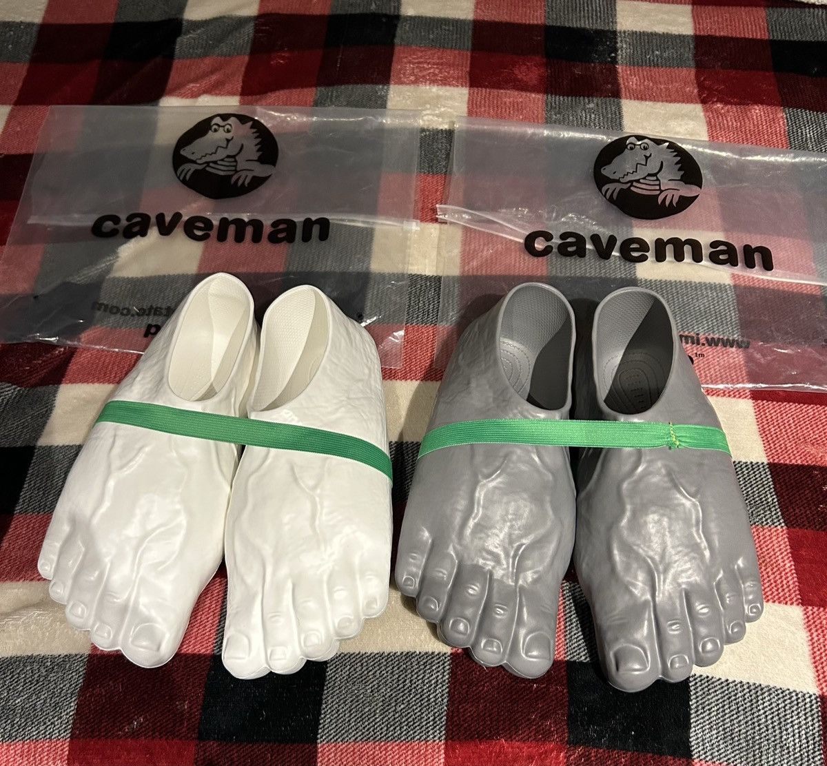 Crocs Imran Caveman Potato Slippers ( White ) Size-Small (6-8 )
