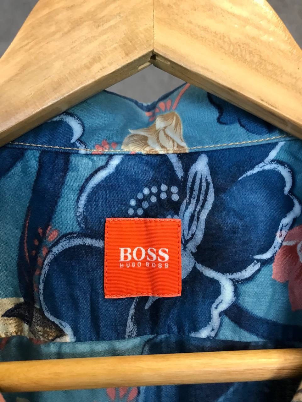 Hugo Boss Hugo Boss vintage designer Hawaiian shirt Size US L / EU 52-54 / 3 - 4 Thumbnail