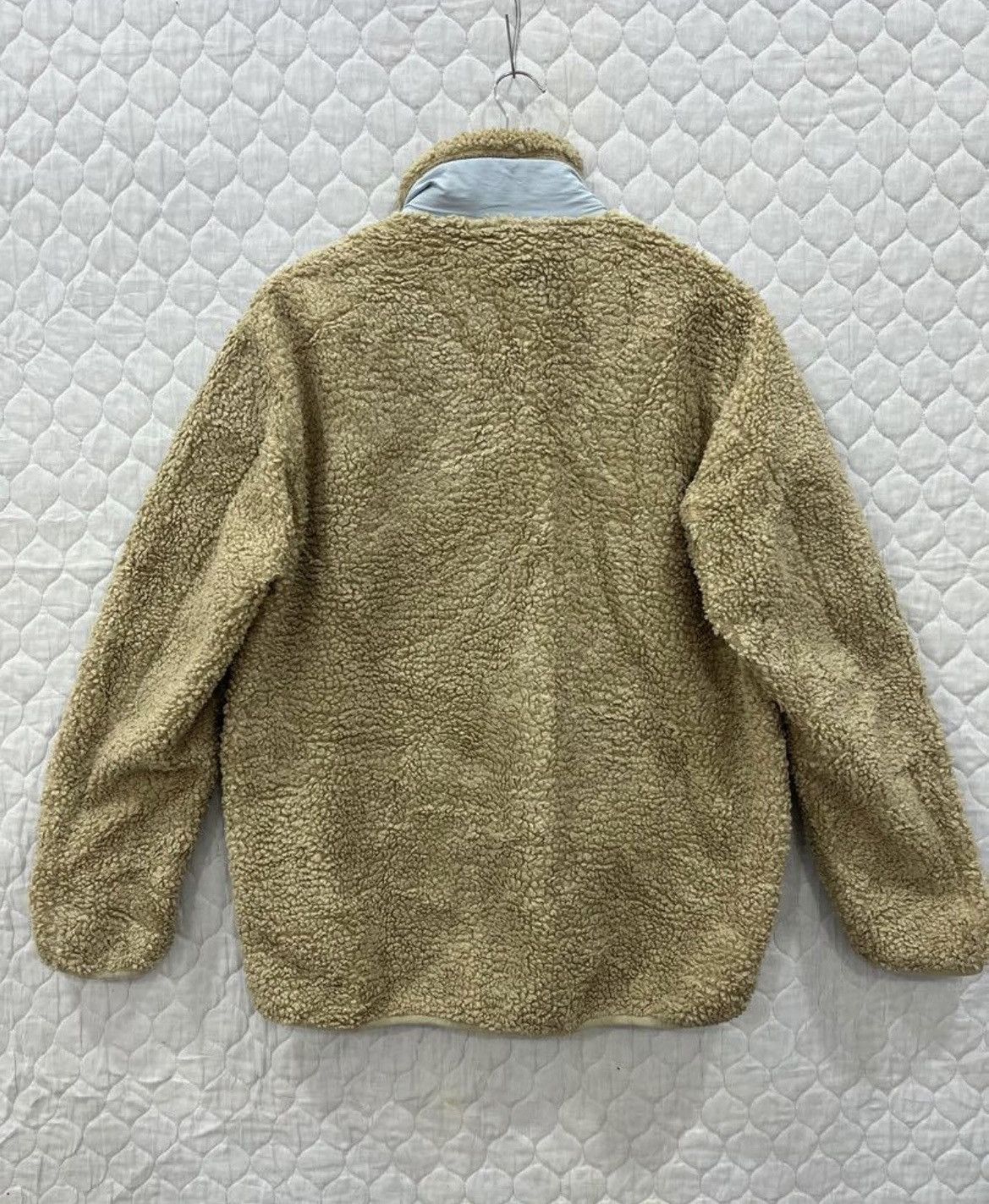 JW Anderson × Uniqlo (Q). JW ANDERSON X UNIQLO DEEP PILE JACKET Size US M / EU 48-50 / 2 - 3 Thumbnail