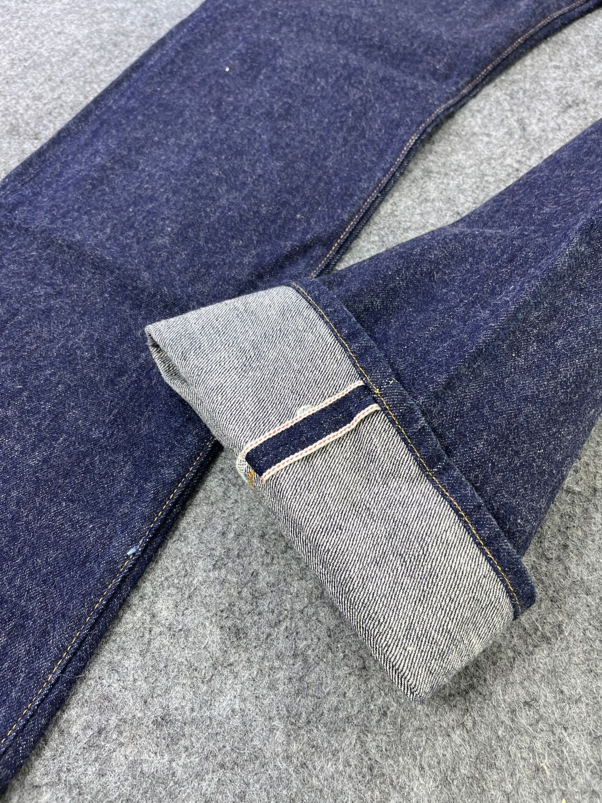 Levi's Vintage Levis 501 Donut Button Jeans - J889 Size US 29 - 12 Thumbnail