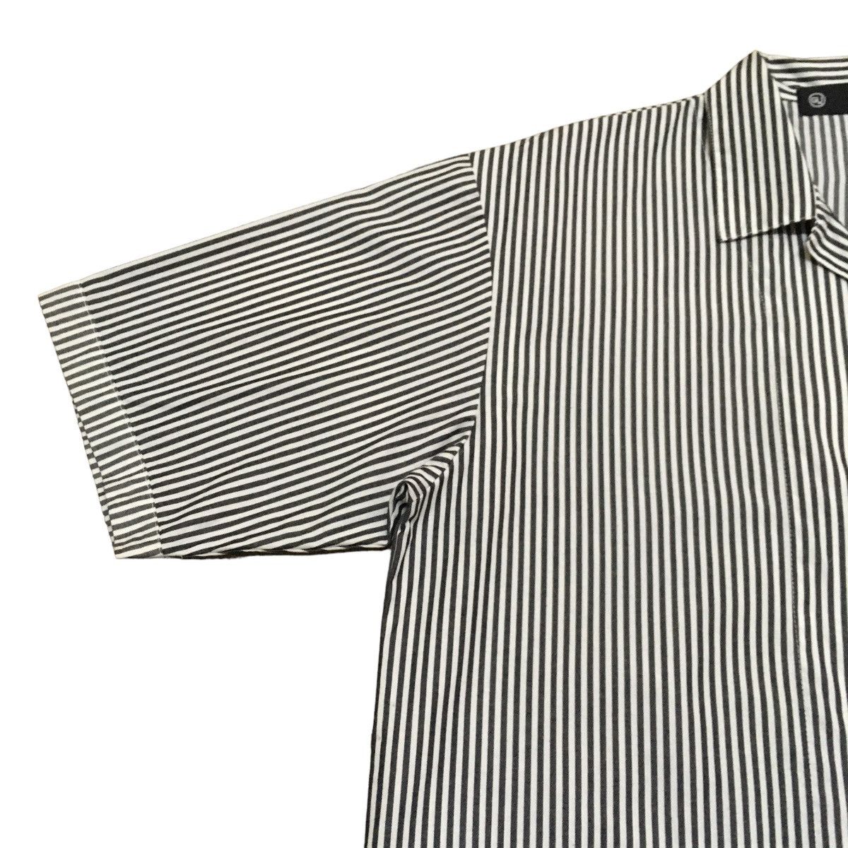 GU × Japanese Brand × Undercover Very Rare Design Japanese Brand GU Undercover Shirt 2000s Size US L / EU 52-54 / 3 - 5 Thumbnail