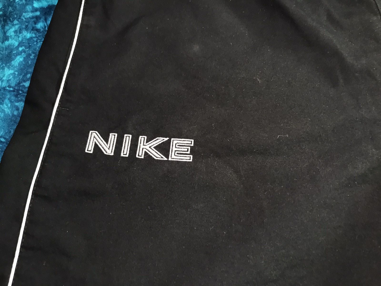 Nike Vintage Nike Shorts Swoosh Big Logo Y2K Drill 90s Size XL Size US 34 / EU 50 - 4 Thumbnail