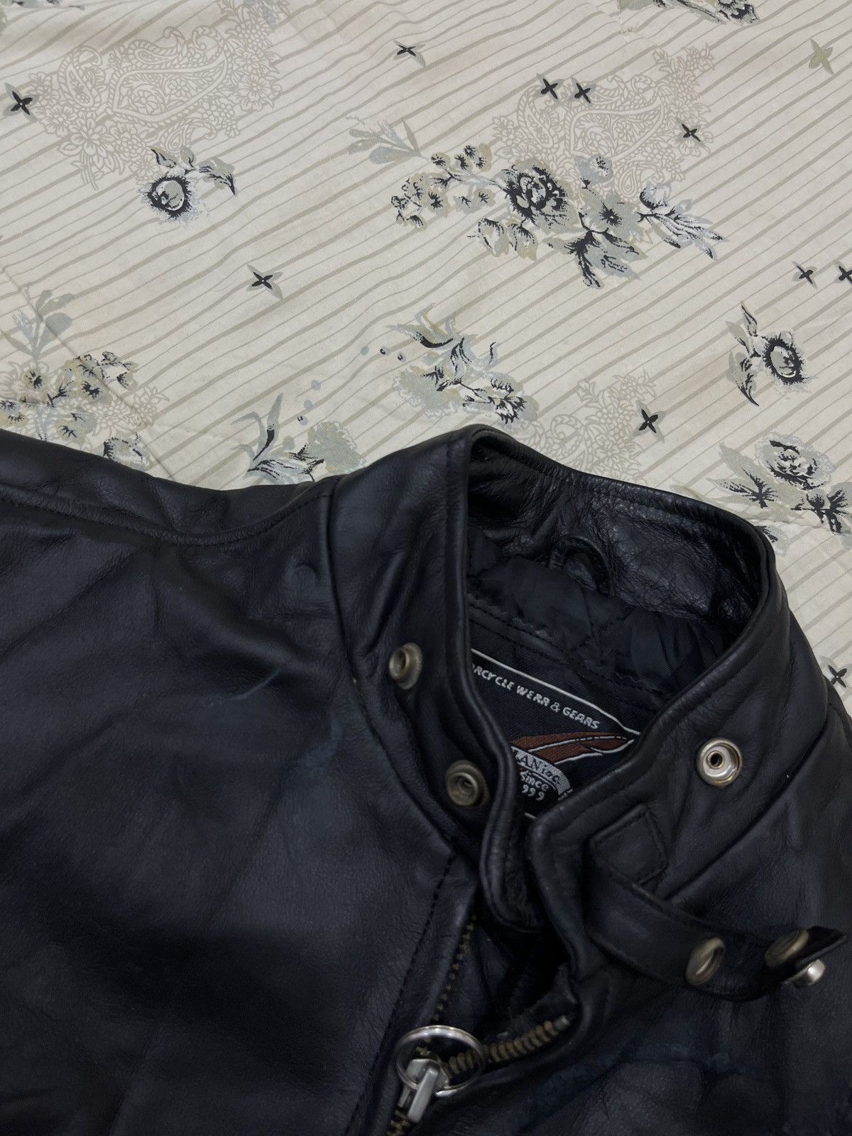 Genuine Leather (Uuuu). VINTAGE LEATHER RIDER JACKET Size US S / EU 44-46 / 1 - 15 Thumbnail