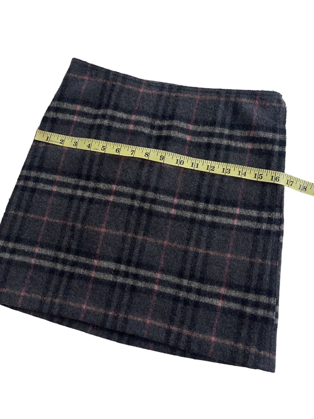 Burberry Burberry Blue Label Nova Checked Skirt Size 28" / US 6 / IT 42 - 7 Thumbnail