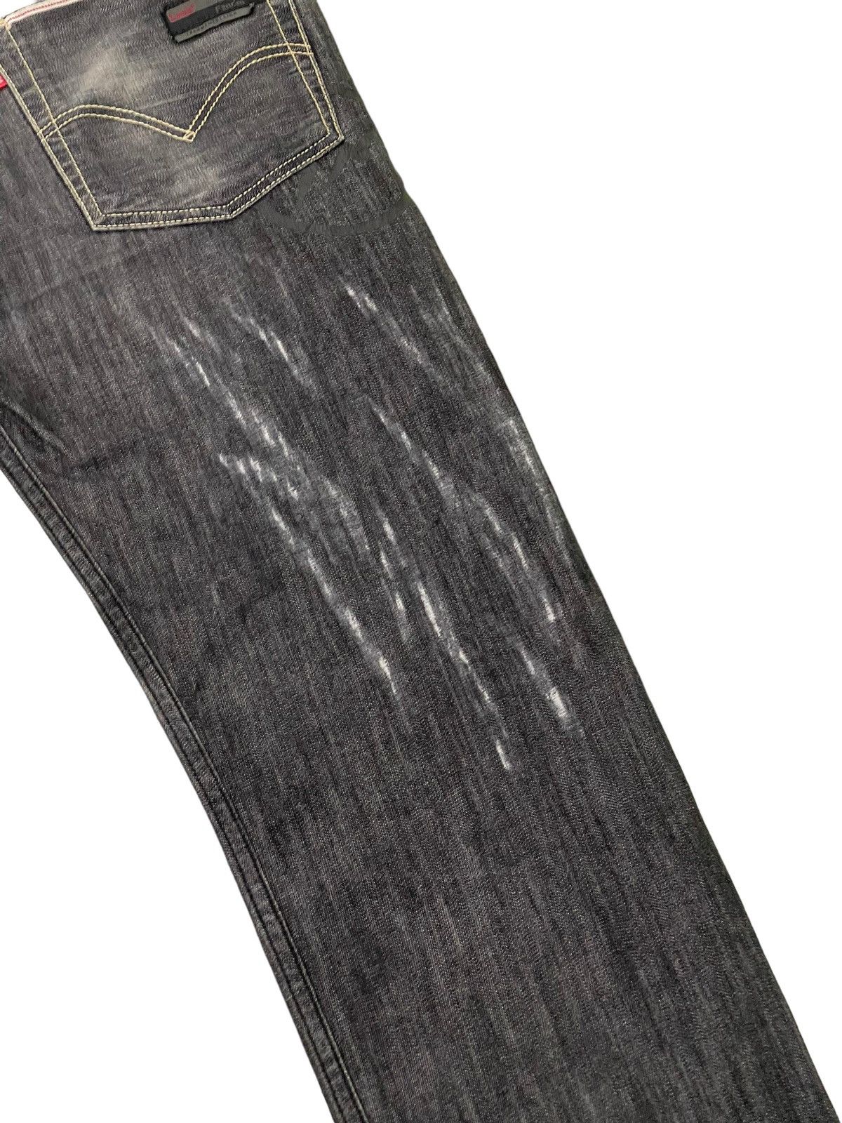 Fragment Design Levi’s Fenom Fragment Design Distres Thin Denim Regular 6🟦0 Size US 32 / EU 48 - 7 Thumbnail