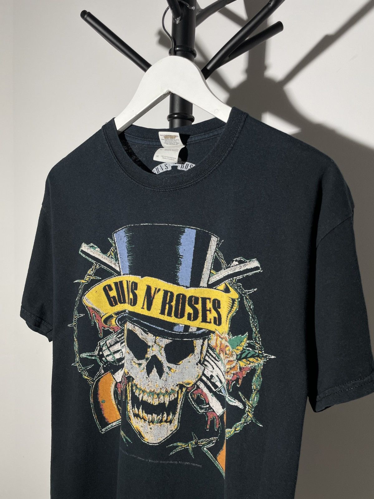 Band Tees × Guns N' Roses × Vintage Vintage Guns N Roses 2010 Rock T-shirt Size US M / EU 48-50 / 2 - 2 Thumbnail