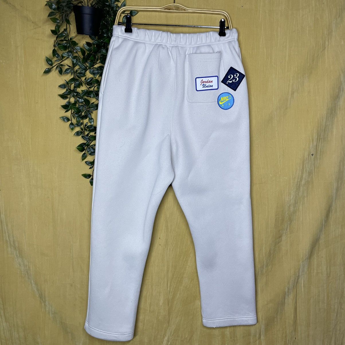 Jordan Brand Union LA x Jordan LEISURE PANT(bone) SZ large | Grailed