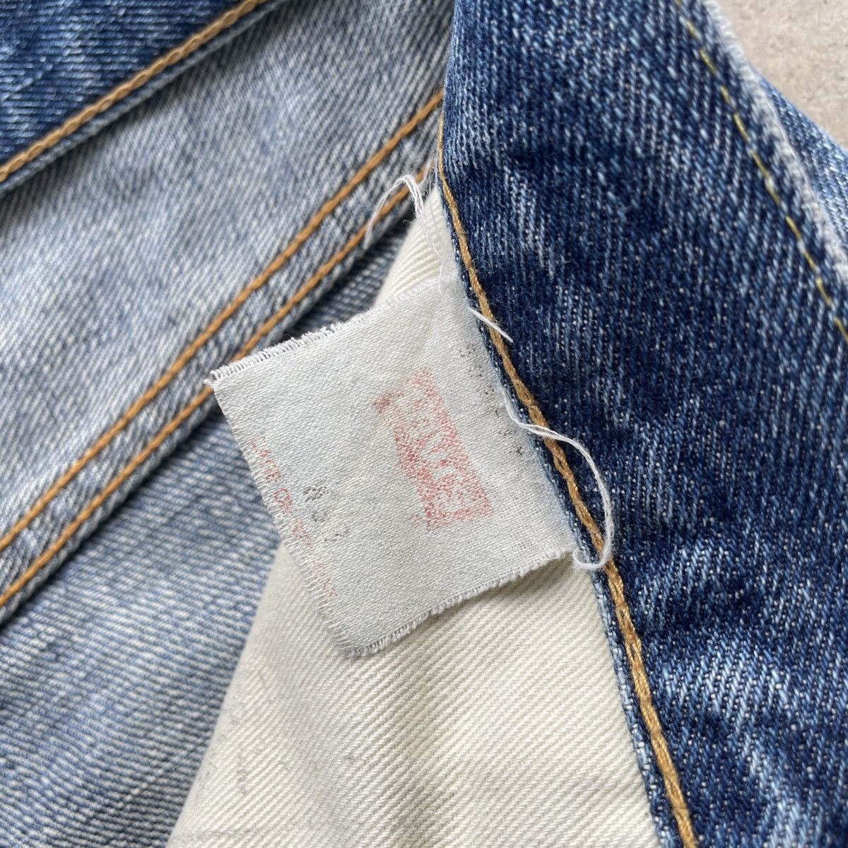 Levi's Vintage Clothing Vintage Levi’s 502 Big E Faded Selvedge Denim Jeans Pants Size US 32 / EU 48 - 10 Thumbnail