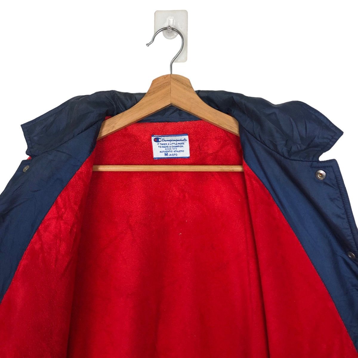 Champion VINTAGE SPORT SURVIVAL JACKET CHAMPION JAPAN MADE Size US M / EU 48-50 / 2 - 10 Thumbnail