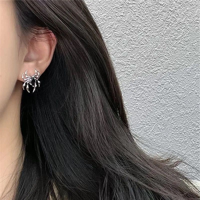 Jewelry Spider Claws Zircon Stud Earrings Size ONE SIZE - 1 Thumbnail