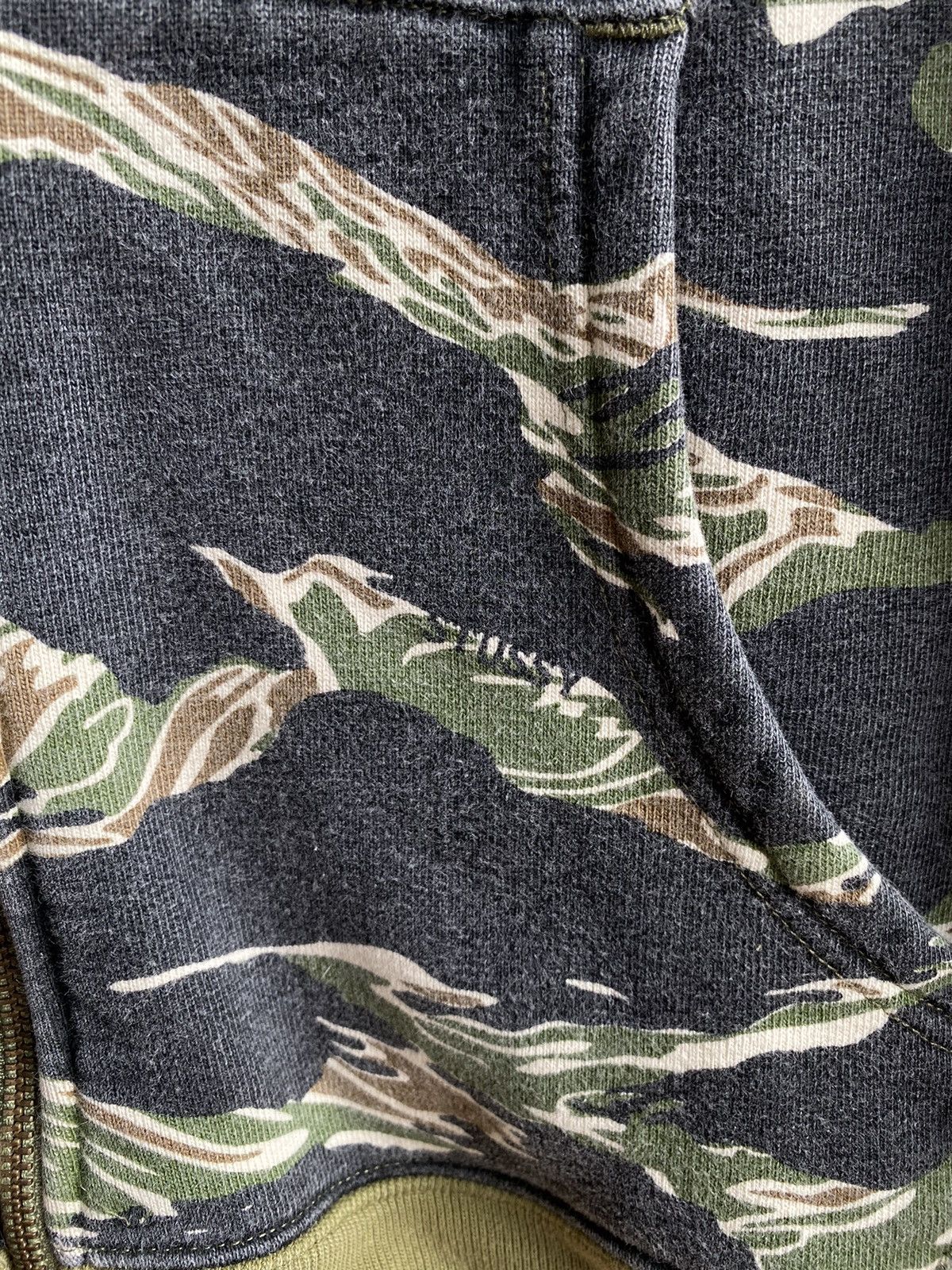Stussy × Vintage Vintage Stussy camo tiger hoodie Size US XL / EU 56 / 4 - 4 Thumbnail