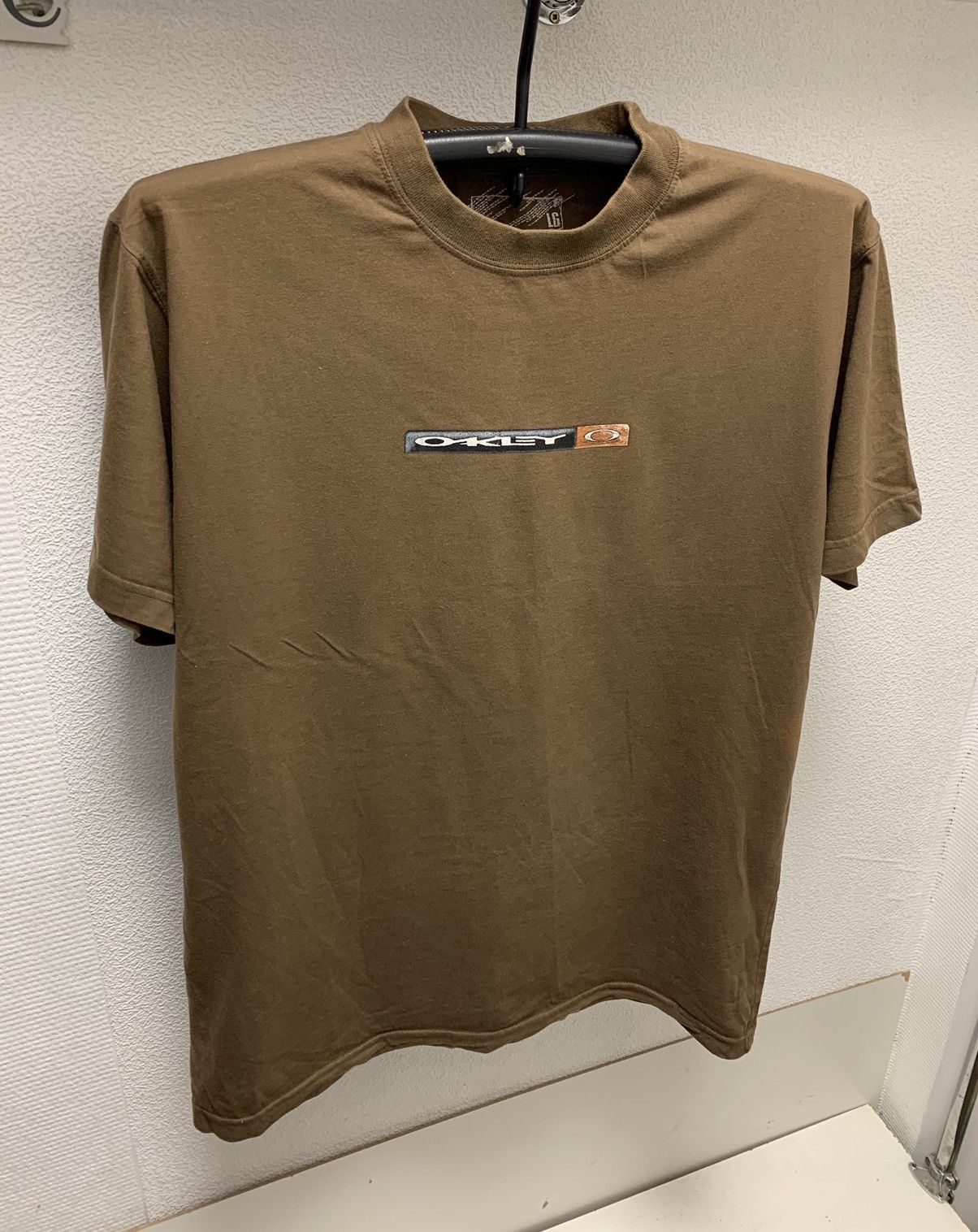 Oakley Oakley vintage box logo t-shirt made in USA L sz Size US L / EU 52-54 / 3 - 1 Thumbnail