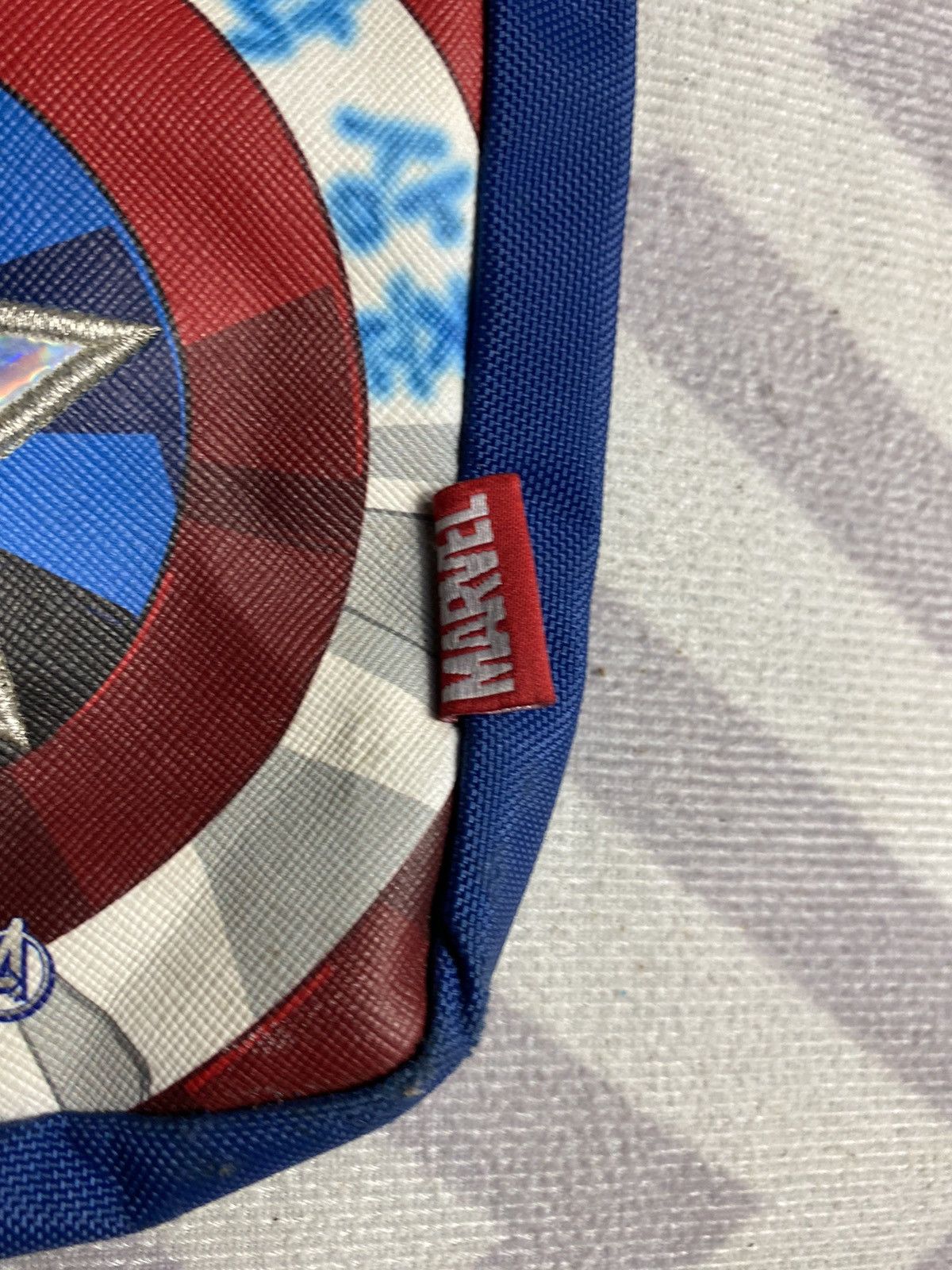 Marvel Comics × Vintage Vintage Marvel Comics Captain America y2k Avengers Size ONE SIZE - 4 Thumbnail