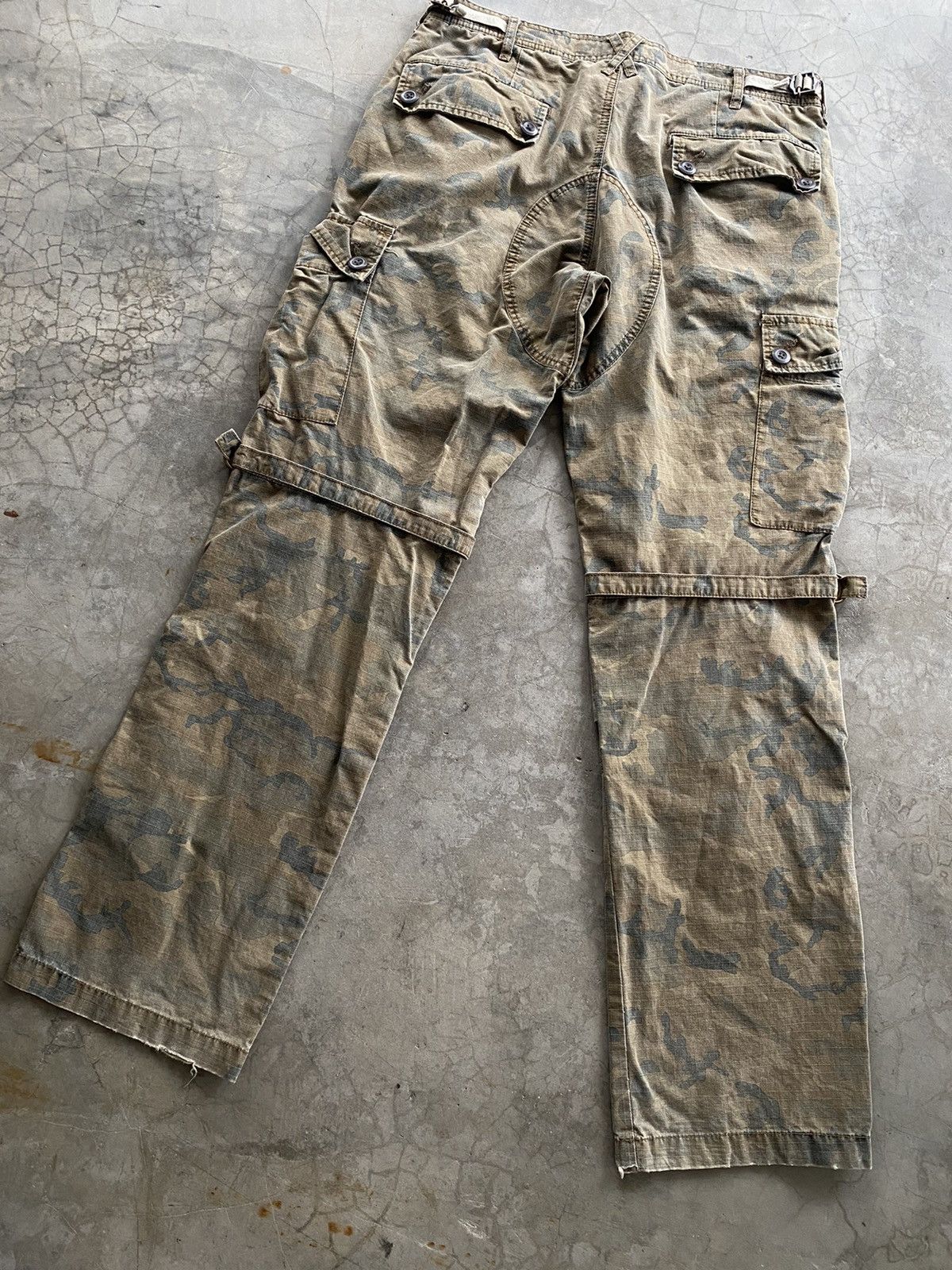 Japanese Brand Japanese Disciple Motorcyclist Army Cargo Pants Size US 33 - 11 Thumbnail
