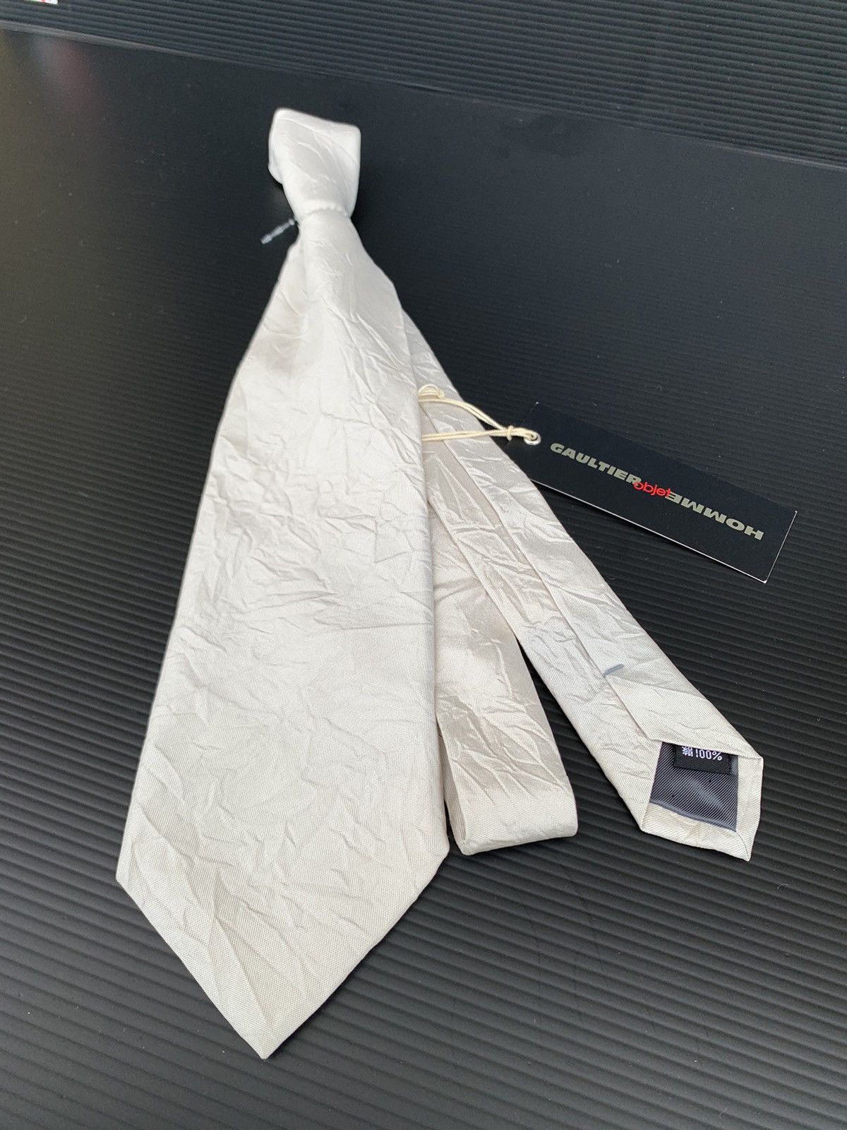 Jean Paul Gaultier Rare 🔥 Jean Paul Gaultier Wrinkle Neck tie Size ONE SIZE - 2 Thumbnail