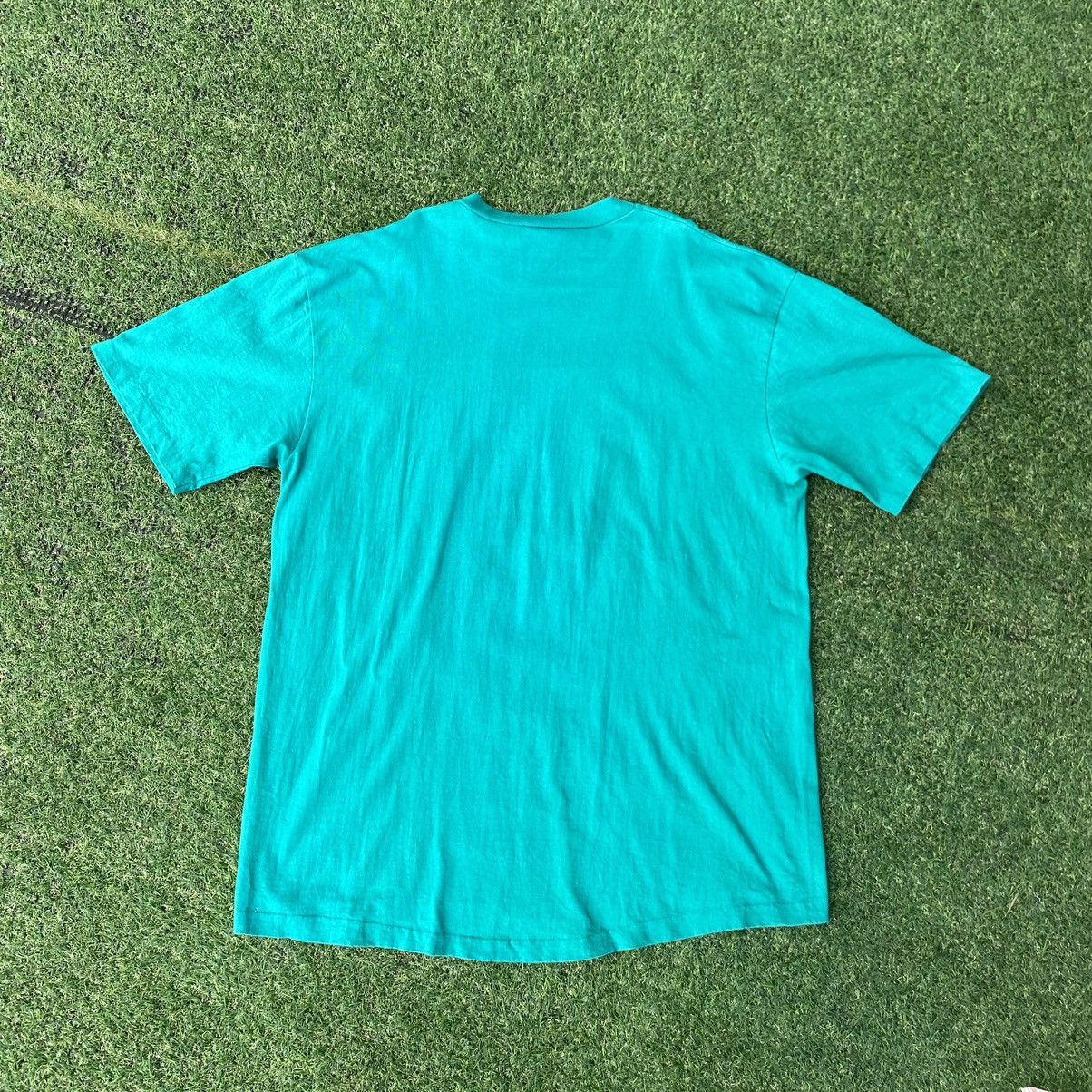 Vintage Vintage 80s Saskatchewan Roughriders Canadian Football Tee Size US XL / EU 56 / 4 - 6 Thumbnail