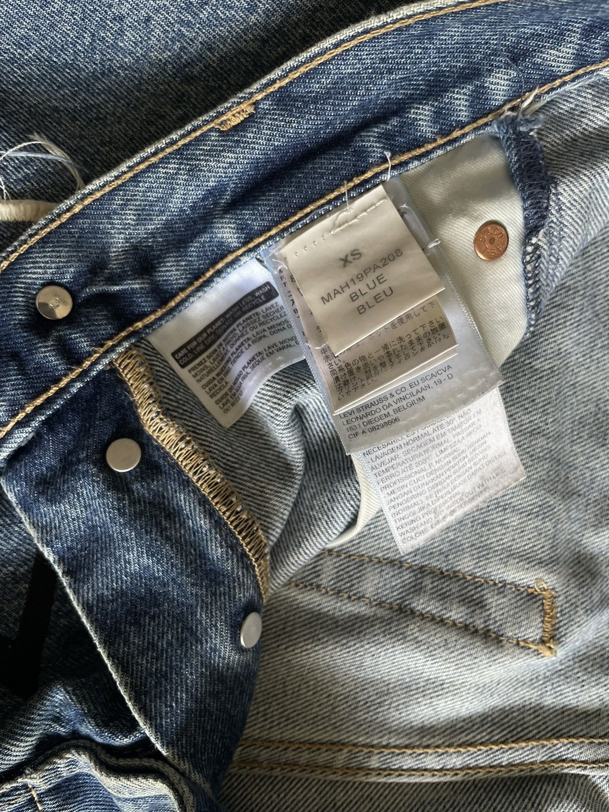 Levi's × Vetements Vetements x Levi’s Tribal Denim Pants Size US 29 - 11 Thumbnail