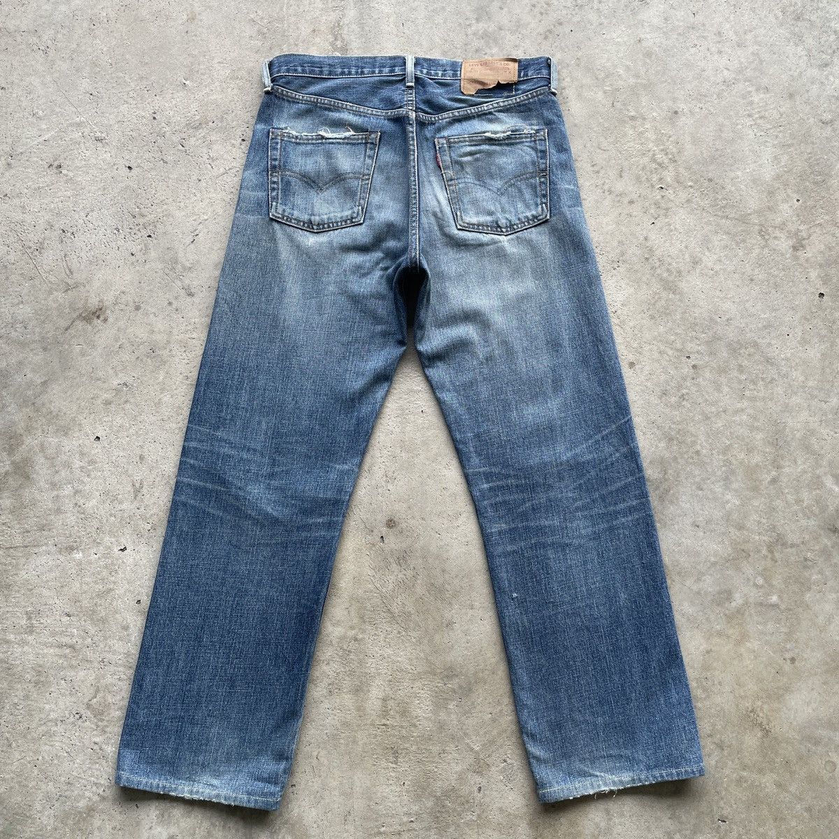 Levi's Vintage Clothing Vintage Levi’s 502 Big E Faded Selvedge Denim Jeans Pants Size US 32 / EU 48 - 16 Thumbnail