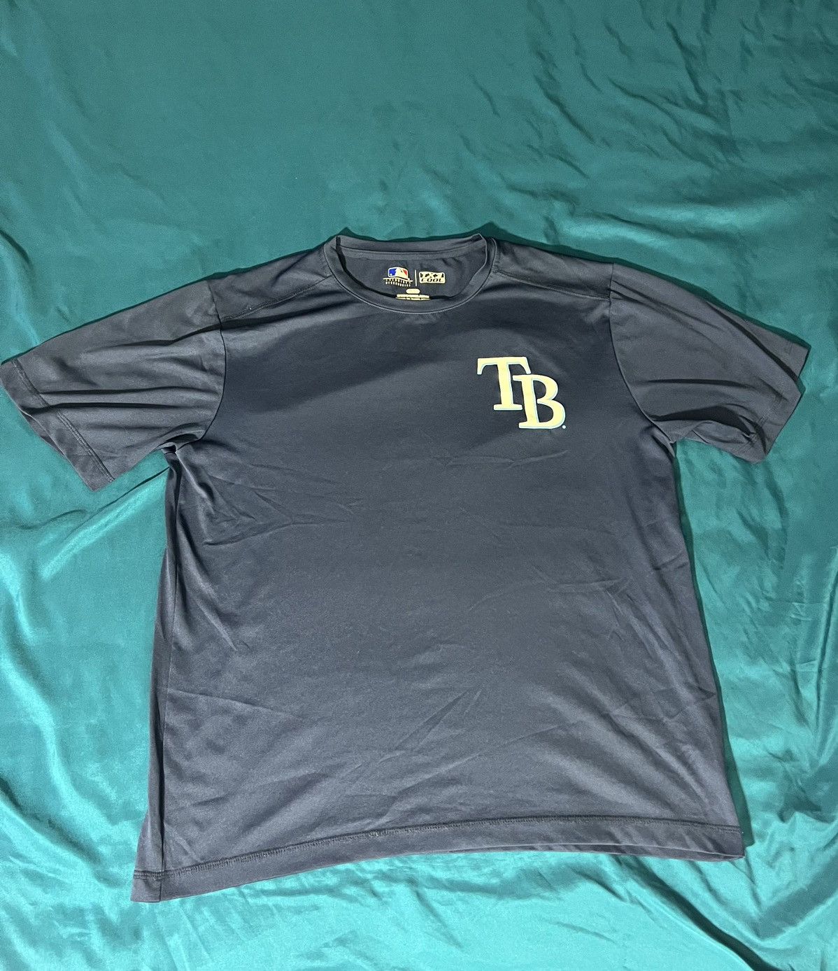 MLB Tampa Bay Rays- Logo cooling shirt L