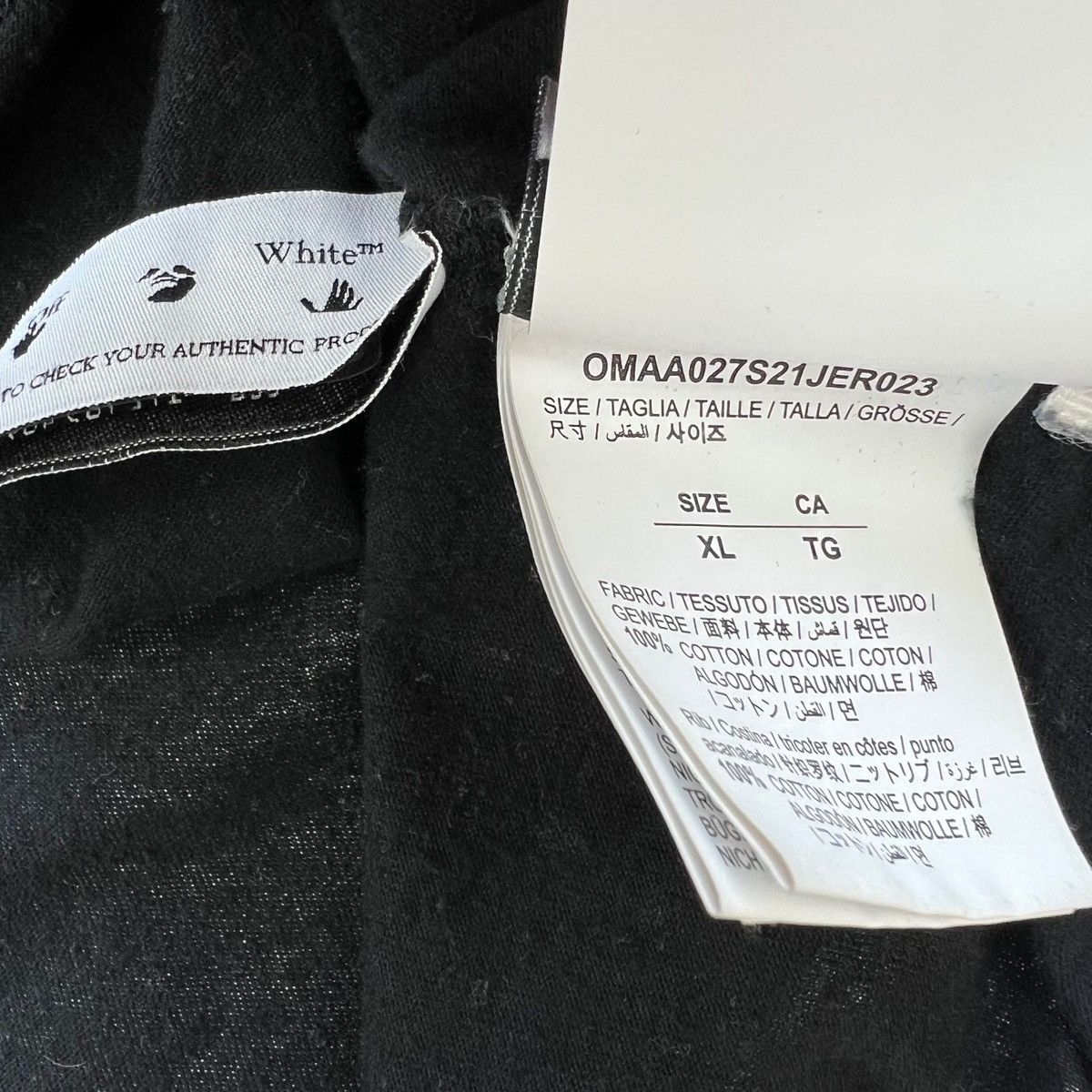 Off-White Off-White Apple Print T Shirt Size US XL / EU 56 / 4 - 4 Thumbnail