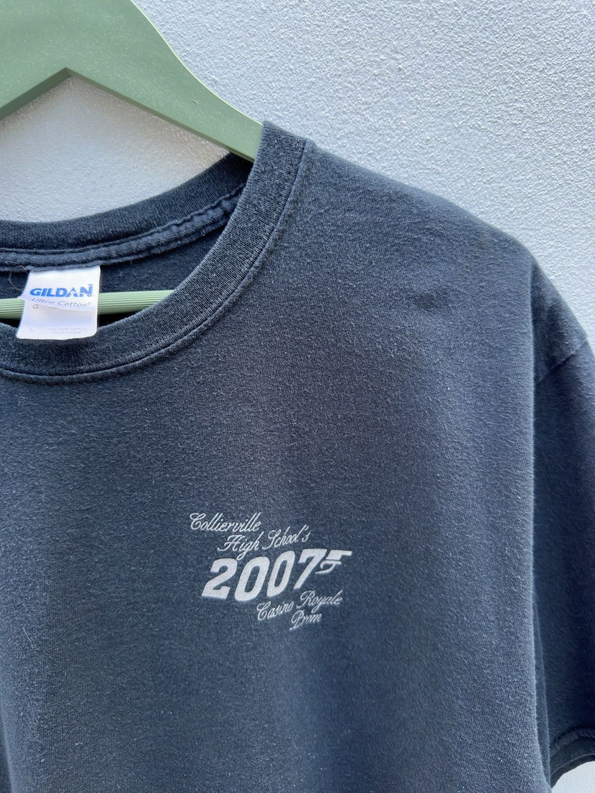 Vintage Vintage James Bond Casino Royale Tshirt A39 Size US M / EU 48-50 / 2 - 3 Thumbnail