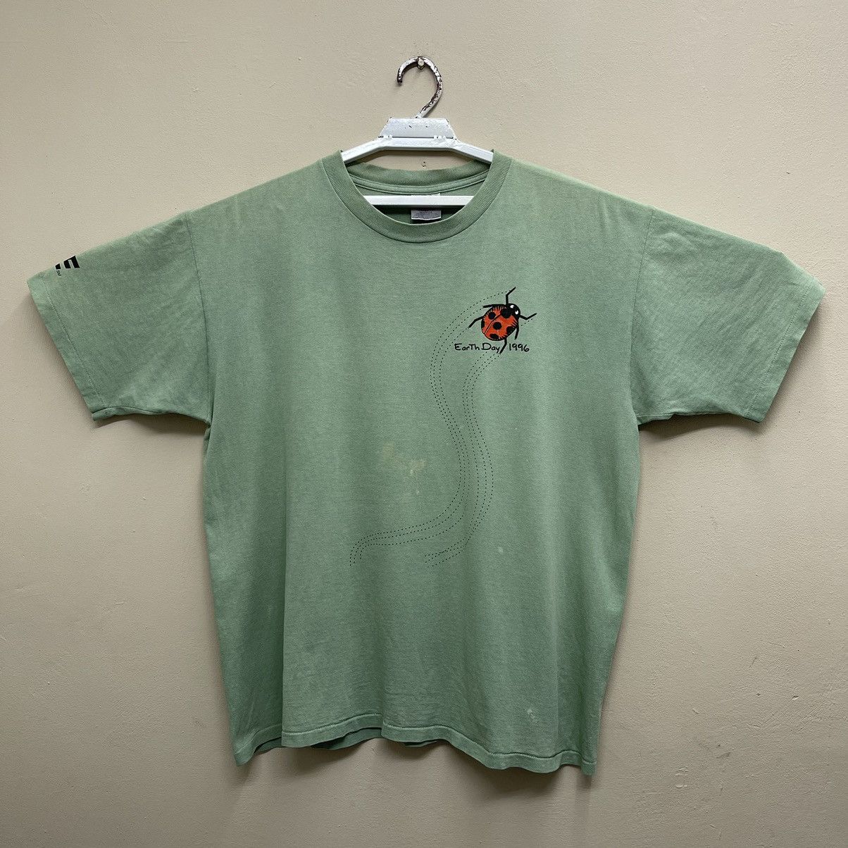 Other Vintage 90s T-Shirt Earth Day 1996 Promo Shirt Xlarge Size US XL / EU 56 / 4 - 1 Thumbnail