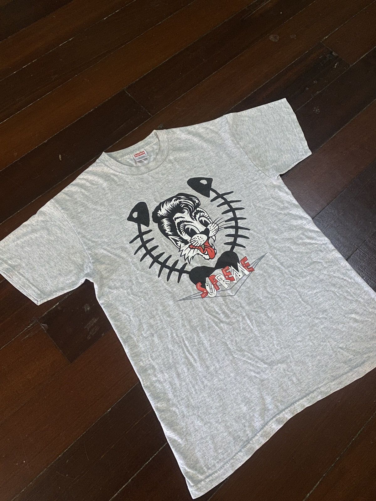 Hypebeast FIRE 🔥 VINTAGE SUPREME STRAY CAT SS 03 Size US M / EU 48-50 / 2 - 4 Thumbnail