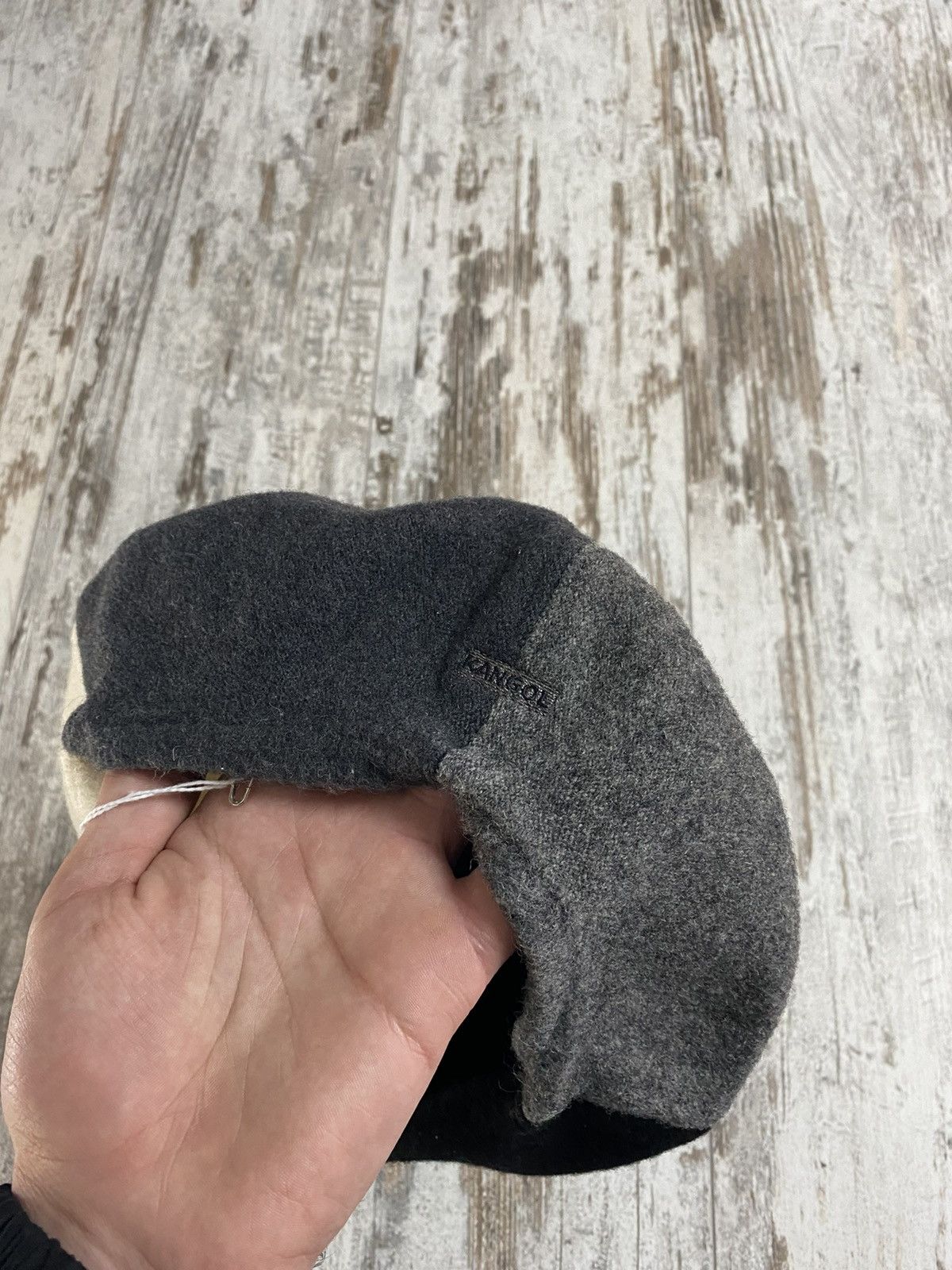 Kangol × Vintage Women’s Kangol beret hats y2k alpaca luxury cap Size ONE SIZE - 11 Thumbnail