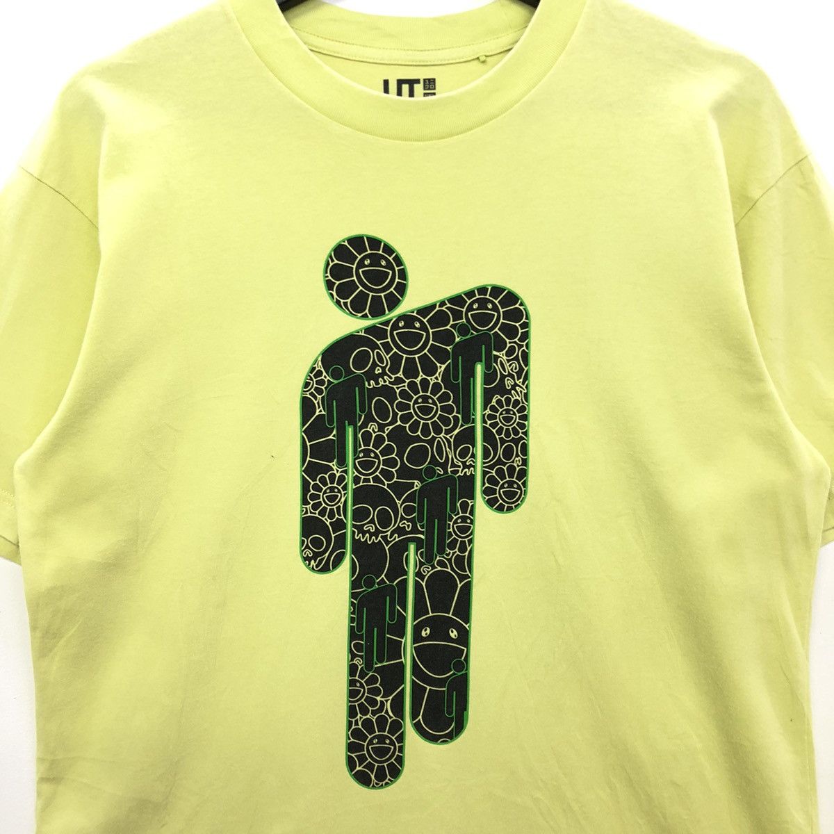 Billie Eilish × Takashi Murakami × Uniqlo Billie Eilish Collab With Takashi Murakami And Uniqlo Tshirt Size US S / EU 44-46 / 1 - 4 Thumbnail