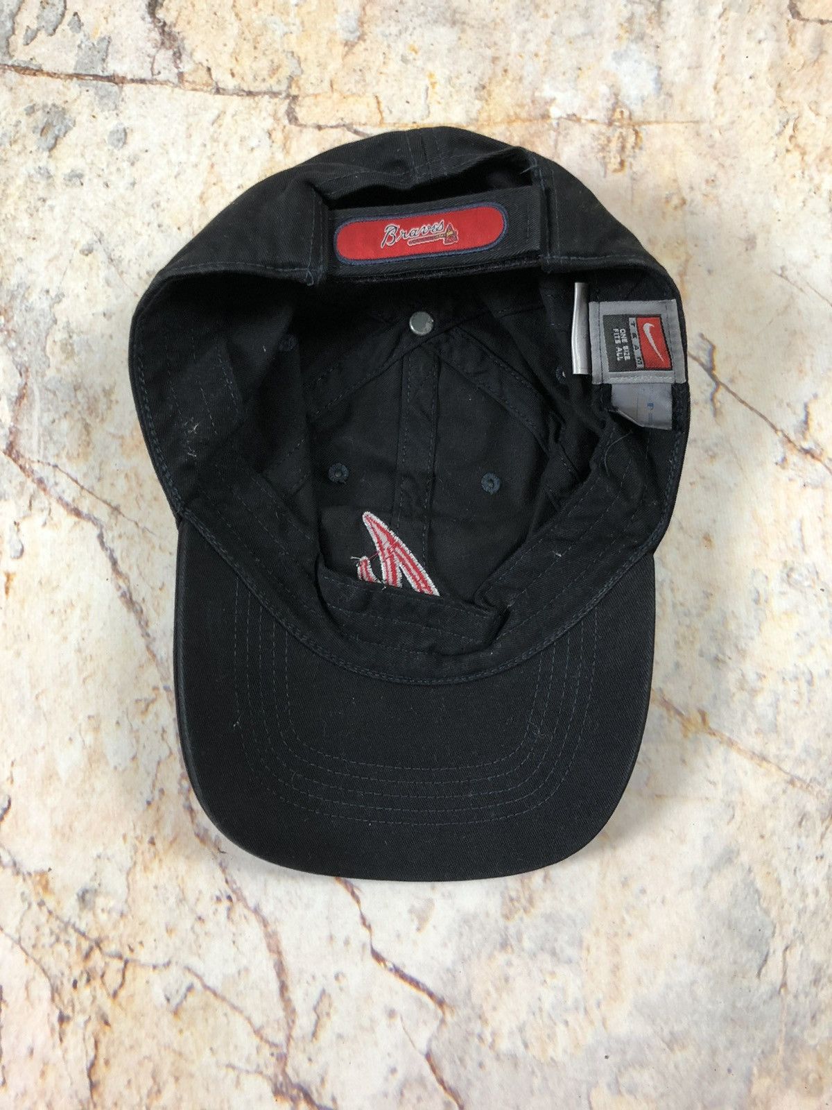 Nike × Vintage Nike vintage big logo braves team baseball hat cap Size ONE SIZE - 4 Thumbnail