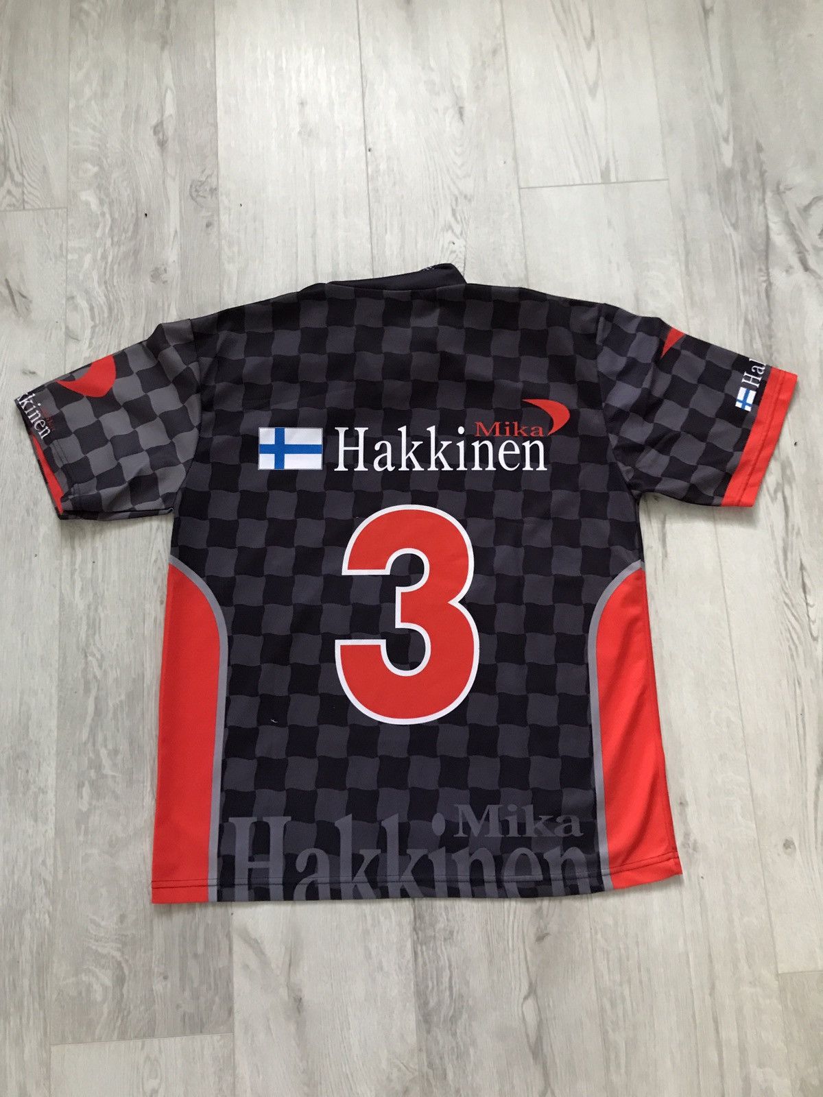 Vintage Vintage Formula 1 Mika Hakkinen jersey t shirt Size US XL / EU 56 / 4 - 4 Thumbnail