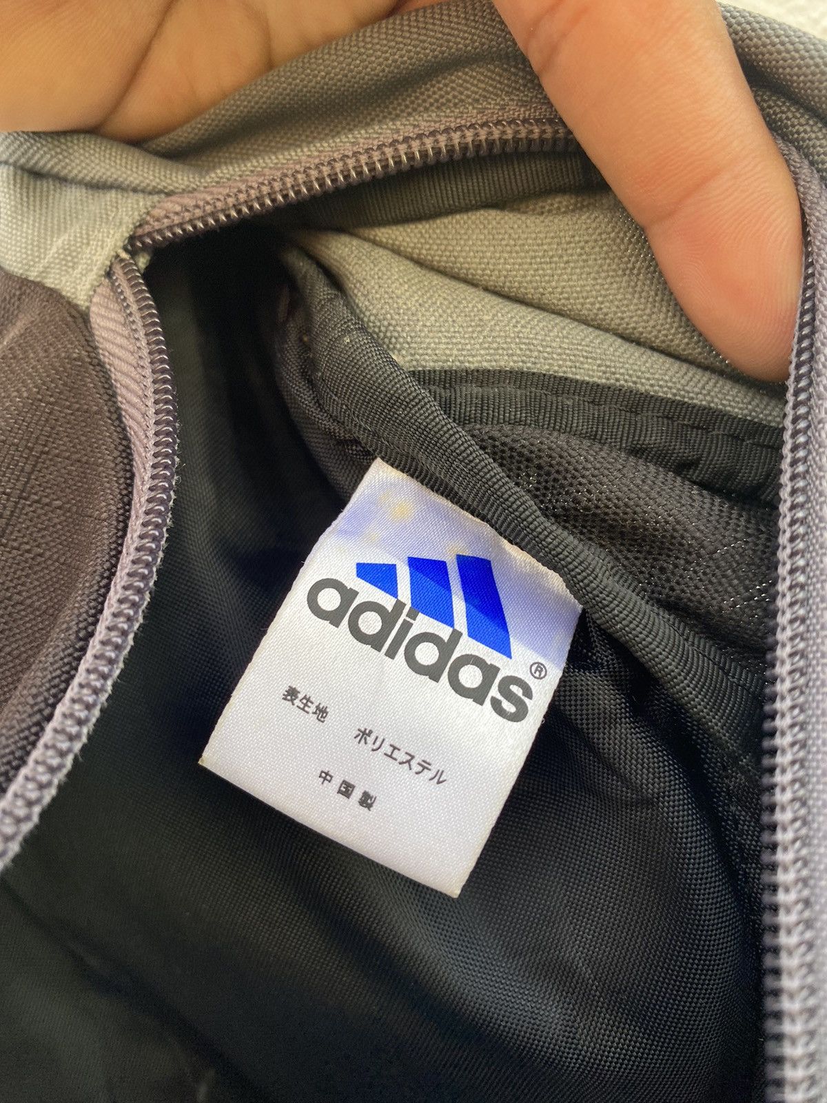 Adidas × Vintage Vintage adidas crossbody bag Size ONE SIZE - 19 Thumbnail