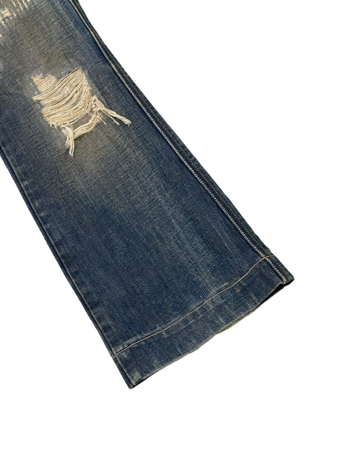 Diesel Flare Jeans Diesel Italy Distress Low Rise Boot Cut 5🟦8 Size US 30 / EU 46 - 4 Thumbnail
