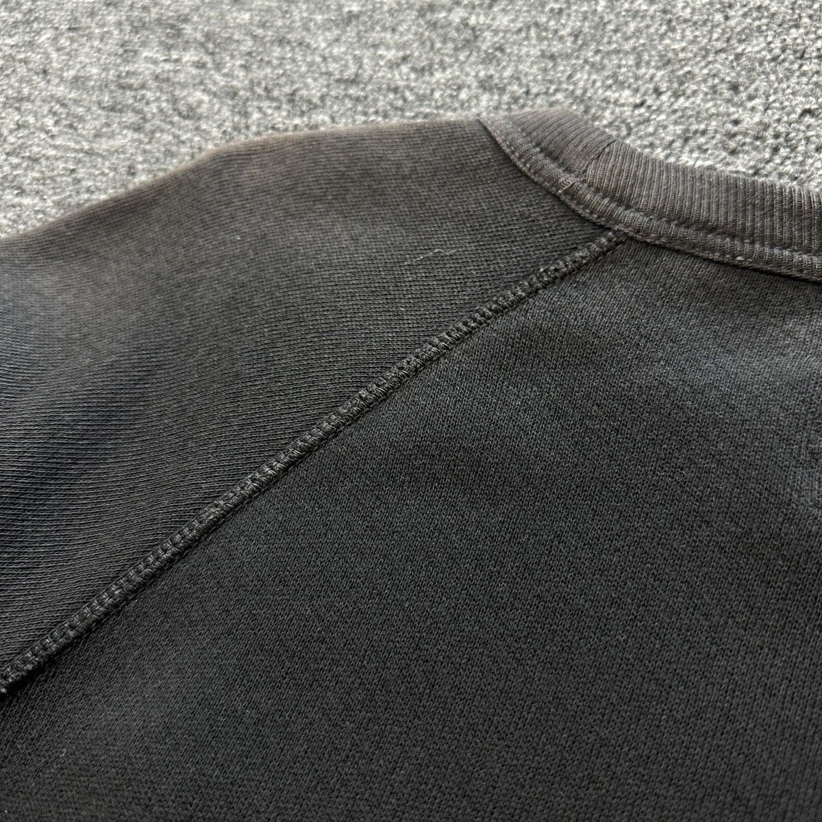 Diesel Vintage Diesel Faded Sweatshirt Size US L / EU 52-54 / 3 - 12 Thumbnail
