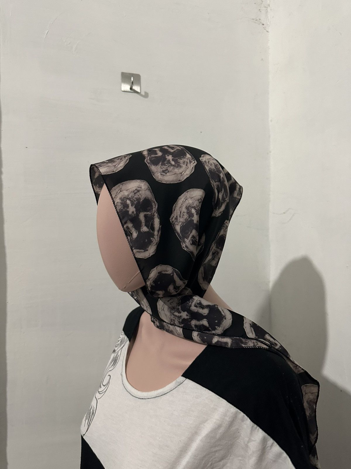 Other 2 item Skull Skeleton Punk Scarves Size ONE SIZE - 5 Thumbnail