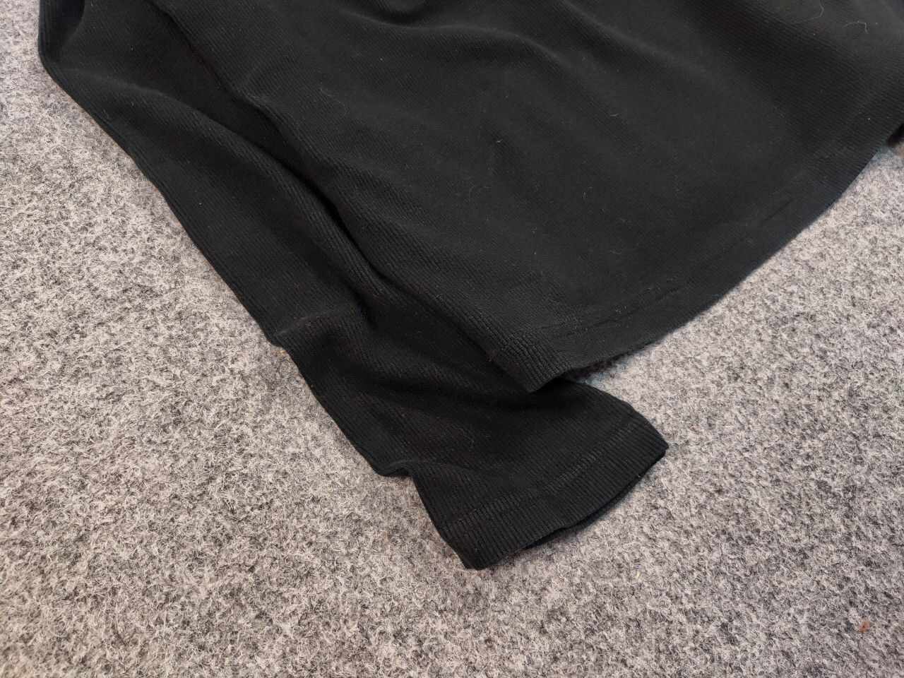 Dolce & Gabbana Vintage 90's Dolce & Gabbana long sleeve black Men's ribbed Size US L / EU 52-54 / 3 - 6 Thumbnail