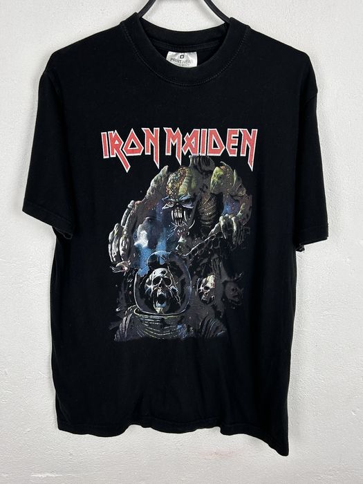 Vintage Vintage Iron Maiden The Final Frontier 2010 Tour T-Shirt