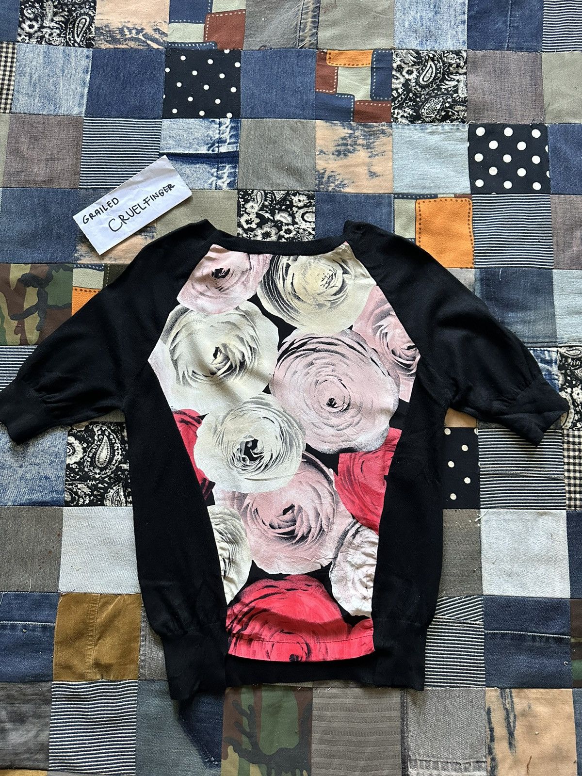 Moschino Moschino Tshirt Nice Design Floral Art Size S / US 4 / IT 40 - 4 Thumbnail