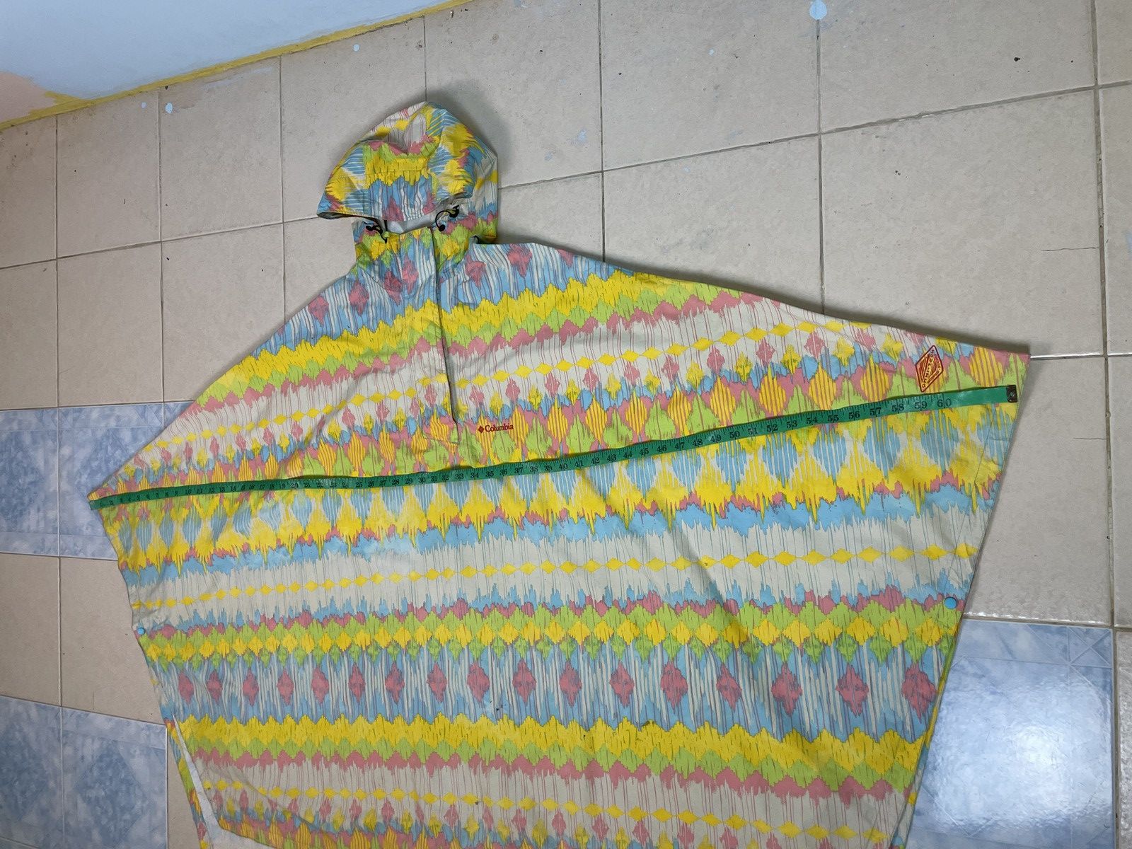 Columbia Columbia Navajo Fullprint Waterproof Cloaks Size US XL / EU 56 / 4 - 22 Thumbnail
