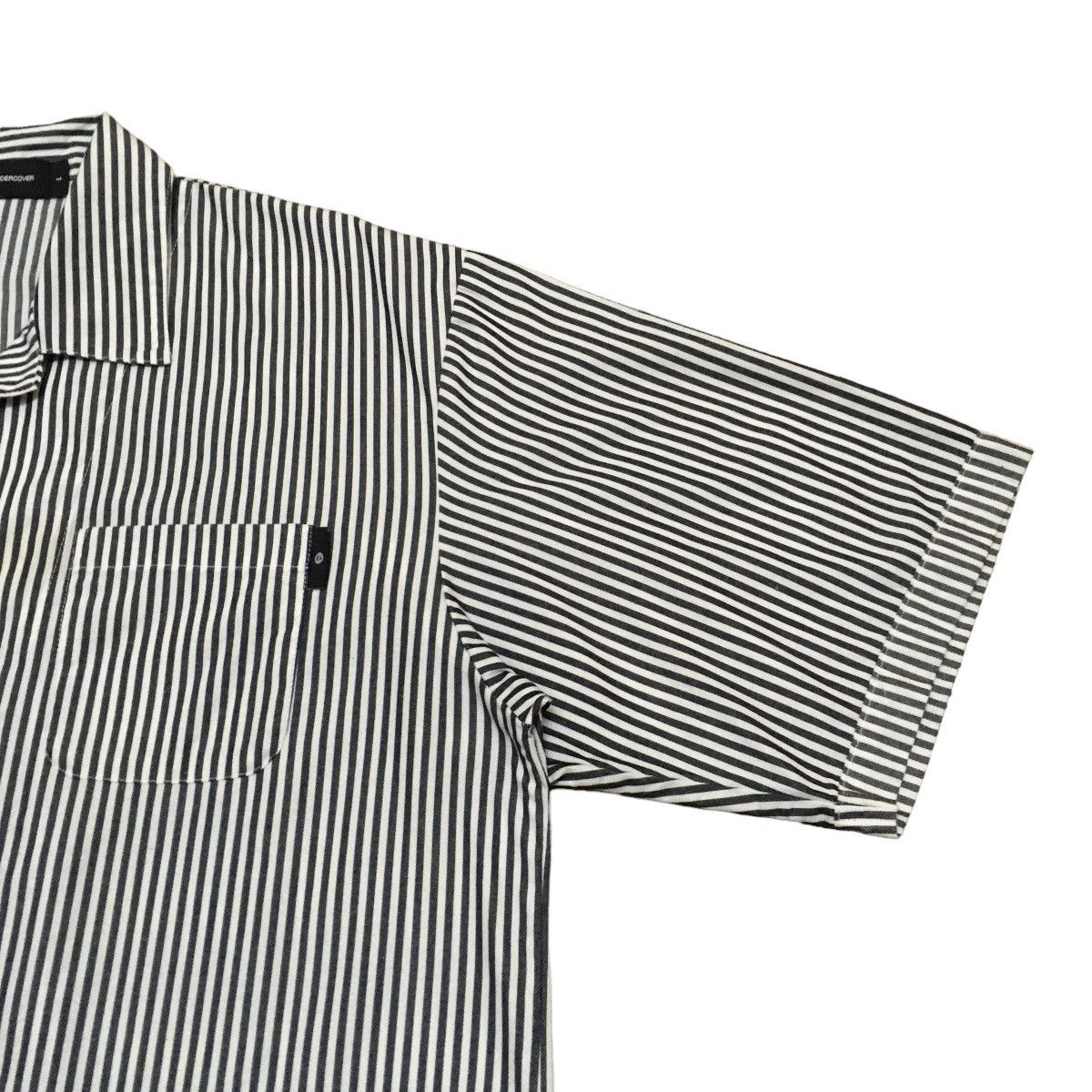 GU × Japanese Brand × Undercover Very Rare Design Japanese Brand GU Undercover Shirt 2000s Size US L / EU 52-54 / 3 - 6 Thumbnail